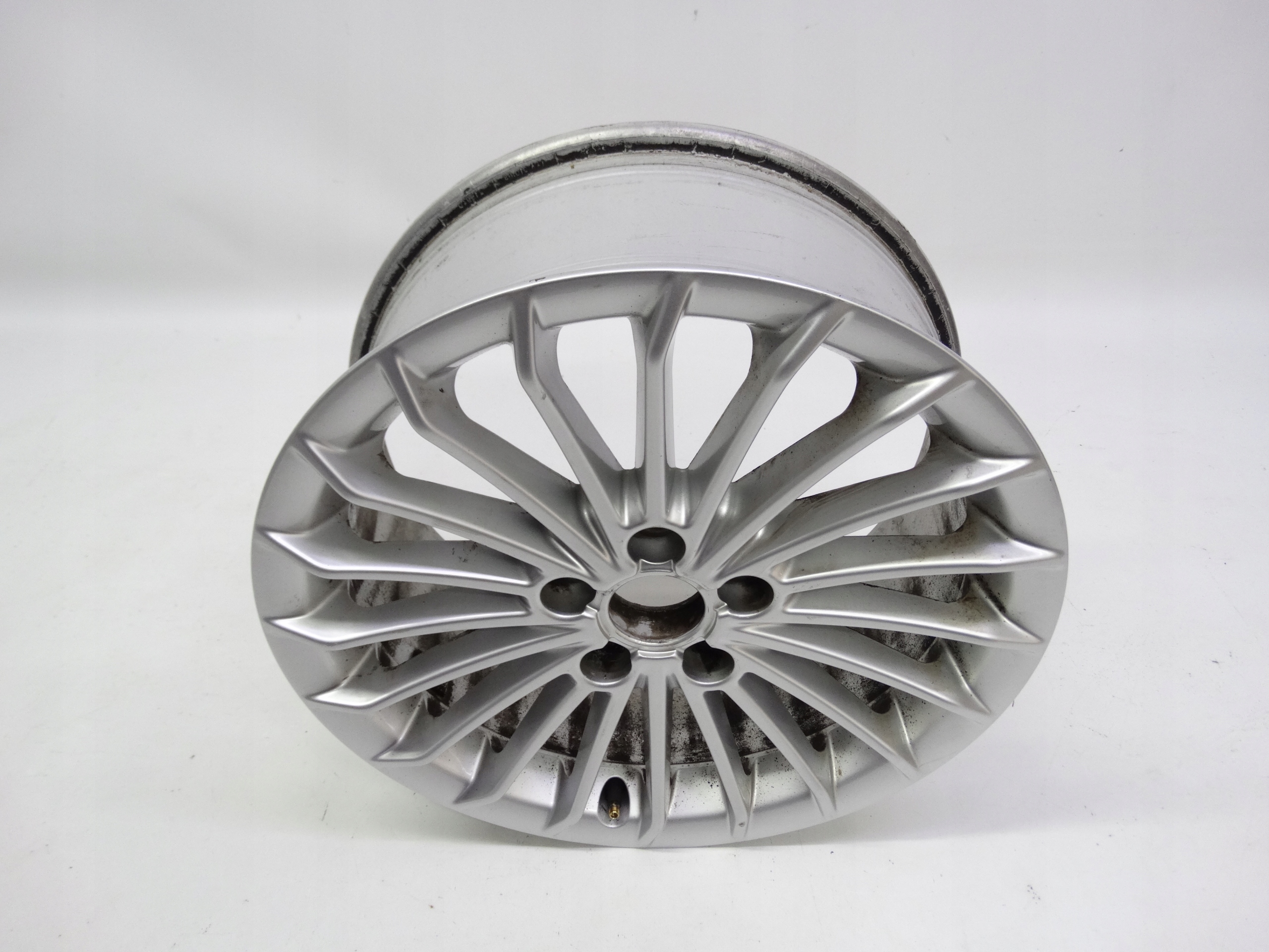 Second image of Audi A4 B8 8K felga 17 cali 8K0601025CF oryginalna