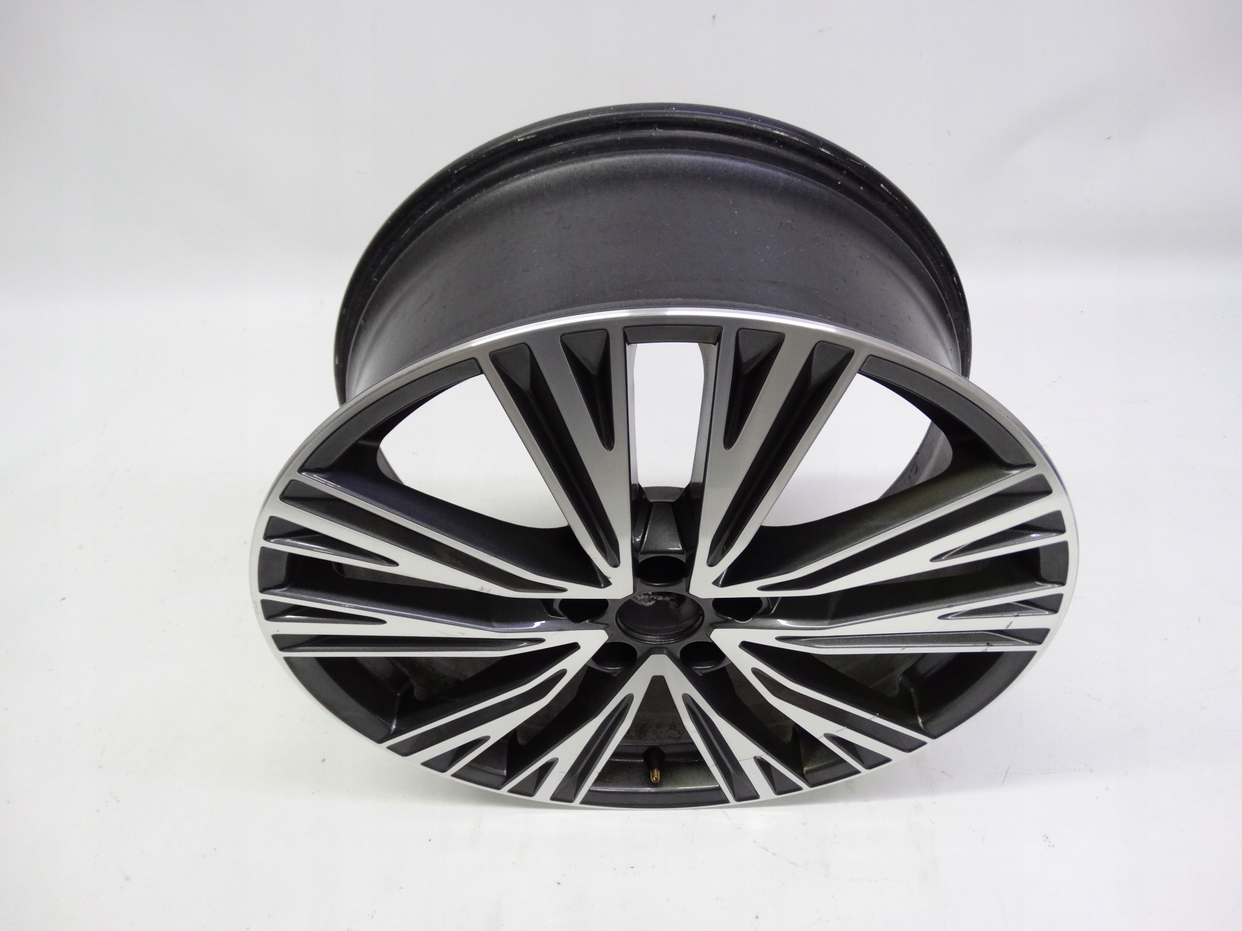 Second image of Audi A6 C8 4K felga 20 cali 4K0601025J oryginalna