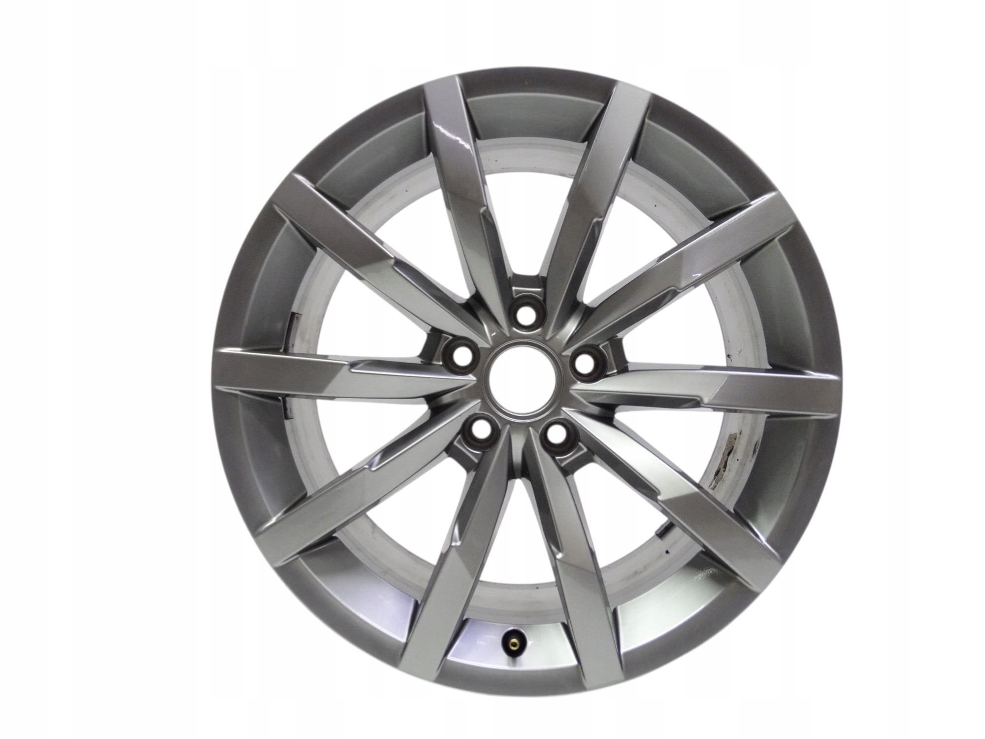 VW Passat B8 3G felga 18 cali 3G0601025Q oryginalna