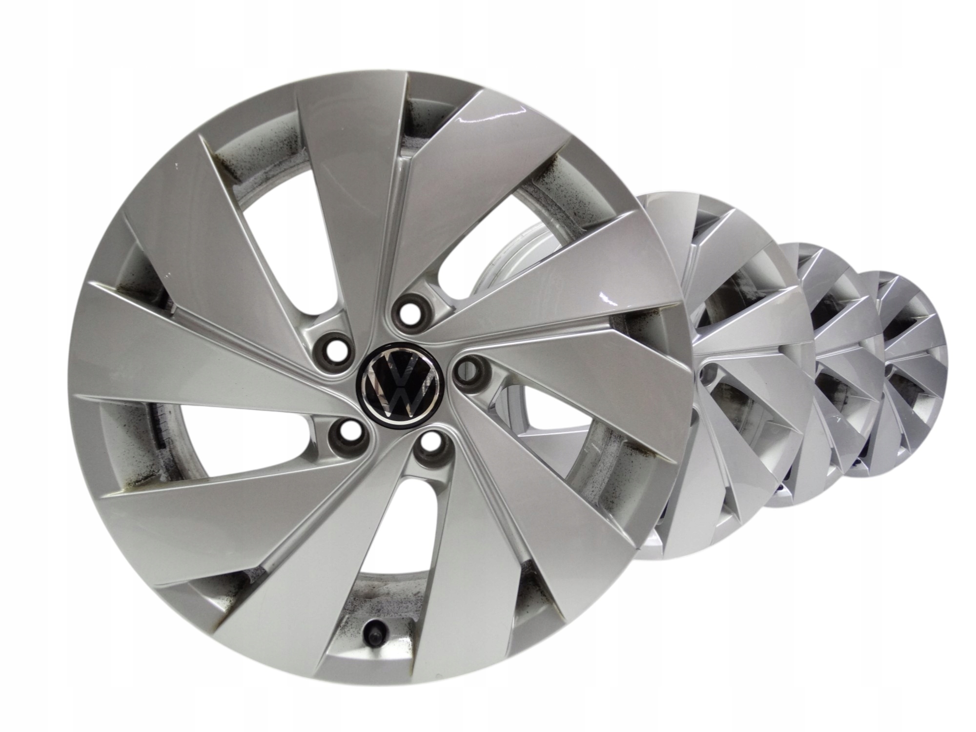 VW Golf VIII 5H komplet felg 17 cali 5H0601025B oryginalny