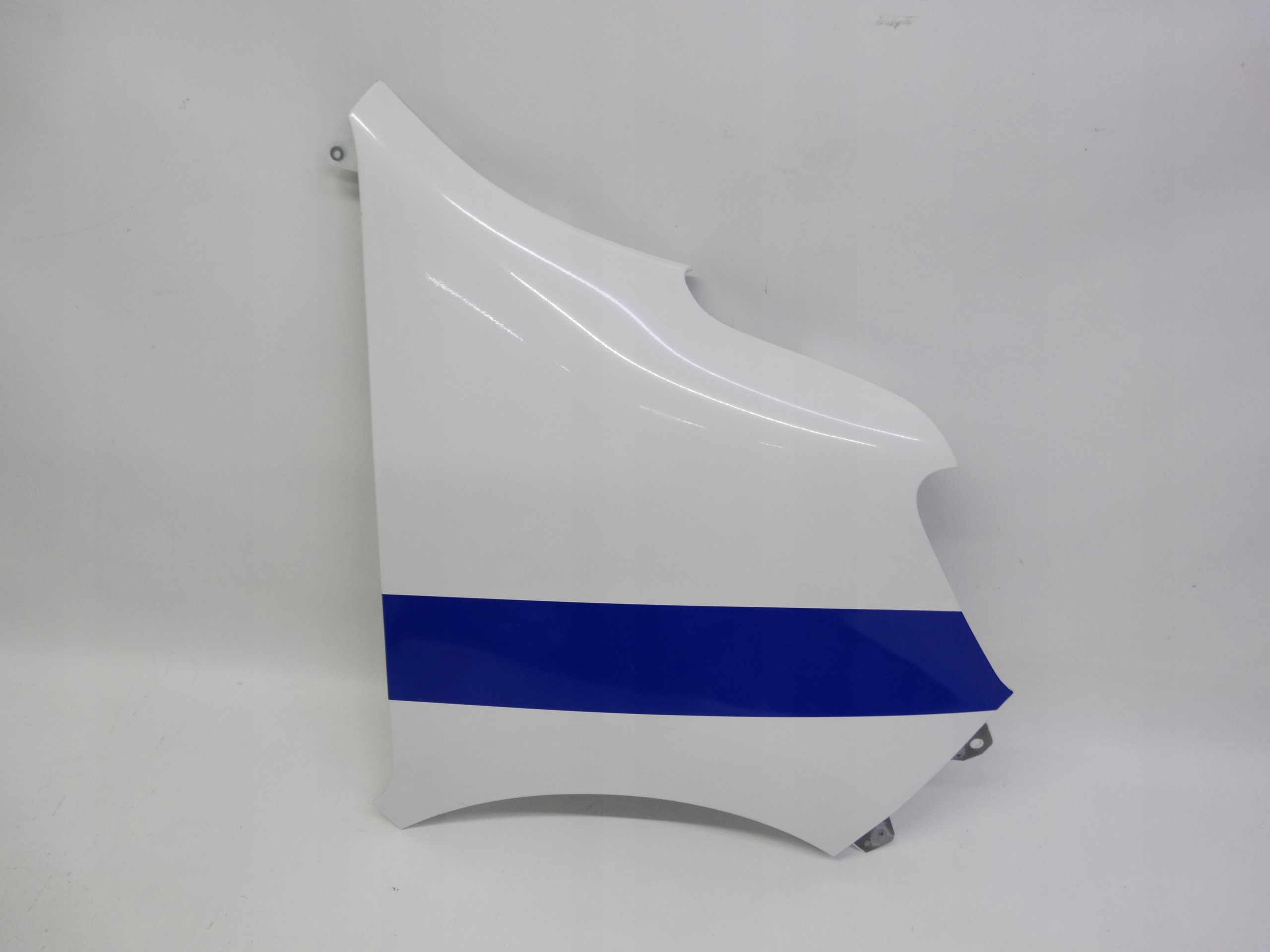 Second image of Renault Master III Lift 2019-2024 błotnik prawy przedni oryginalny