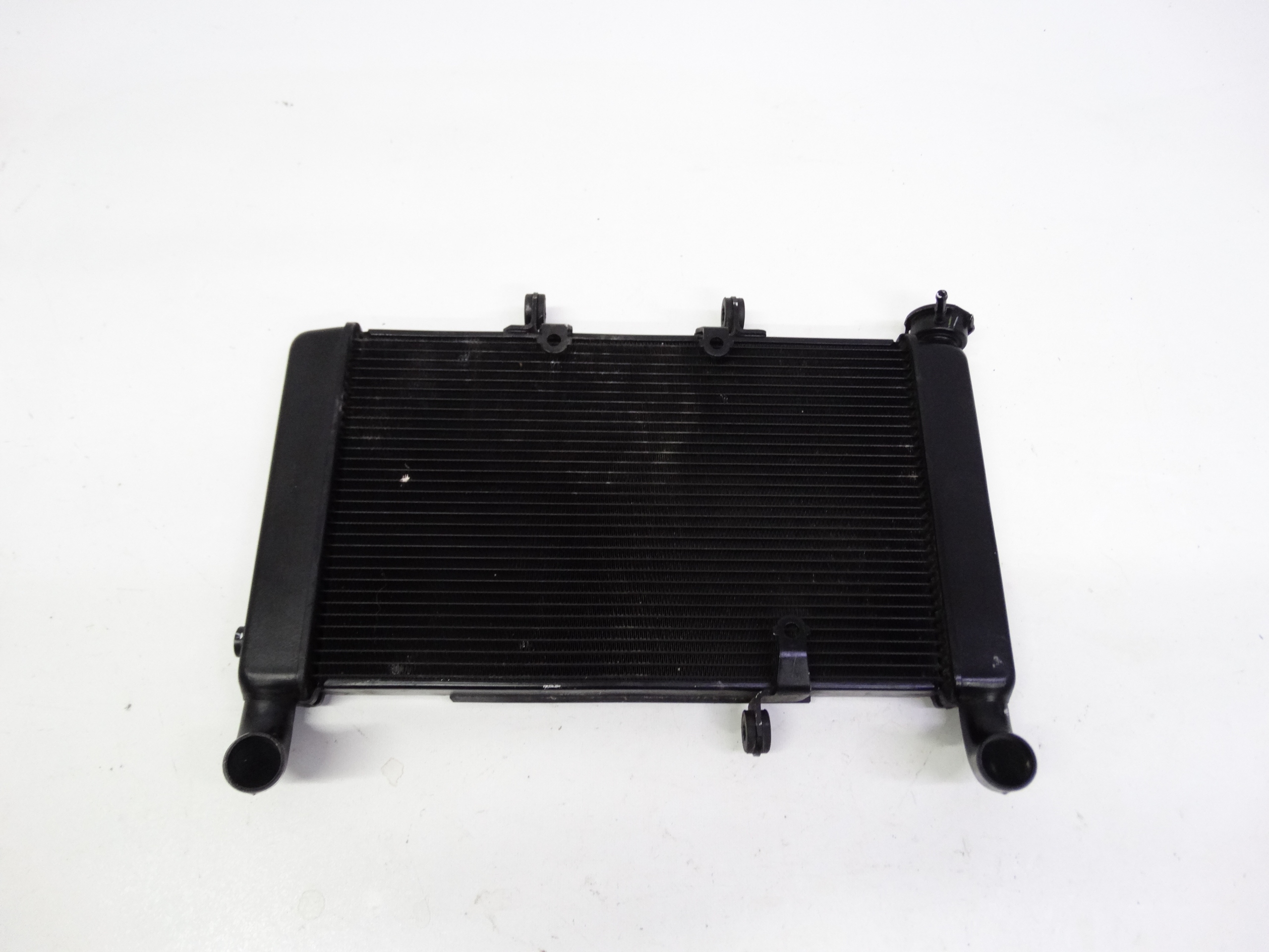 Second image of Honda CB650R 2019-2023 chłodnica oryginalna