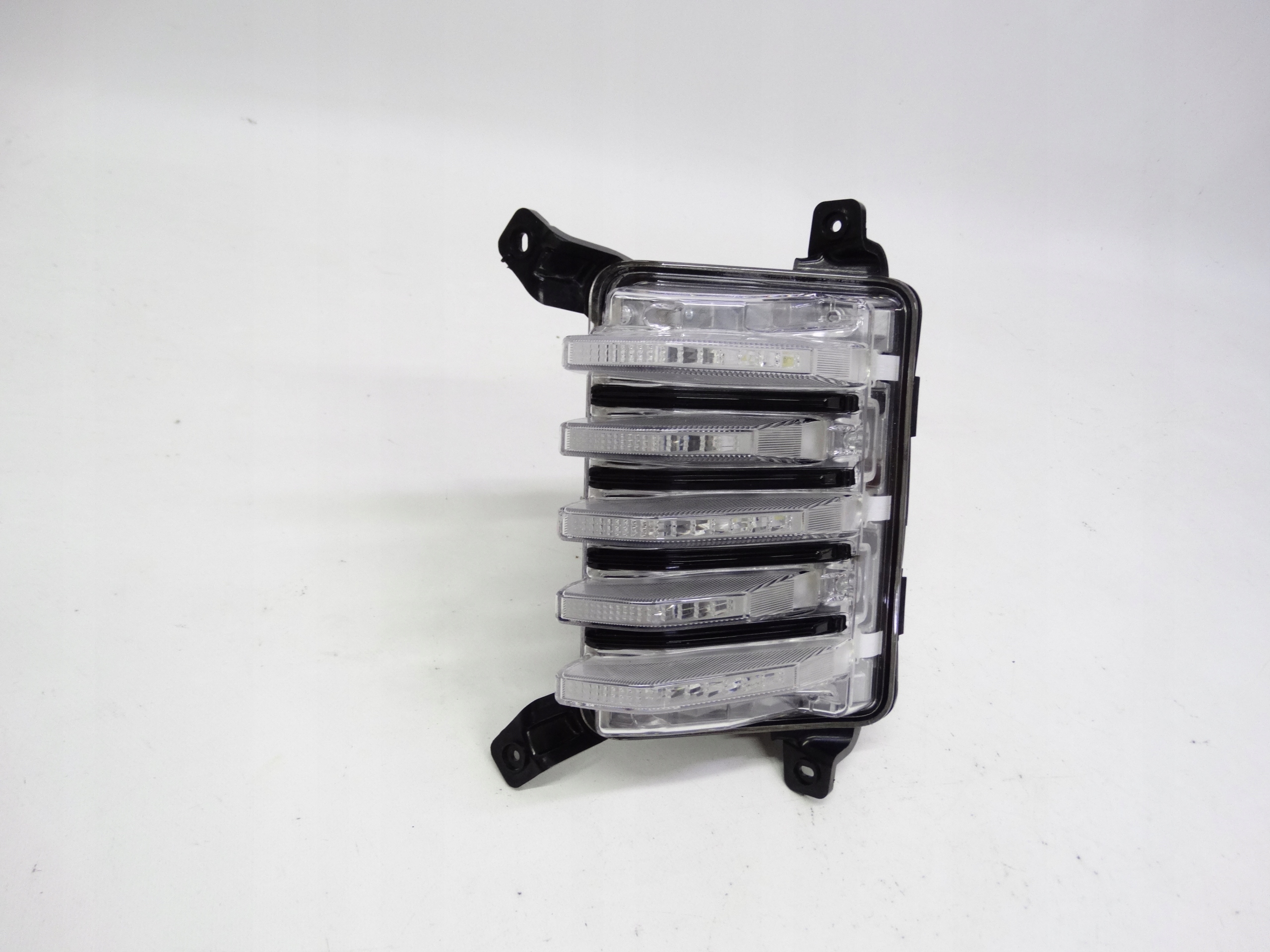 Second image of Kia EV6 GT-line 2022-2024 lampa tylna wsteczna cofania 92405-CV410 oryginał