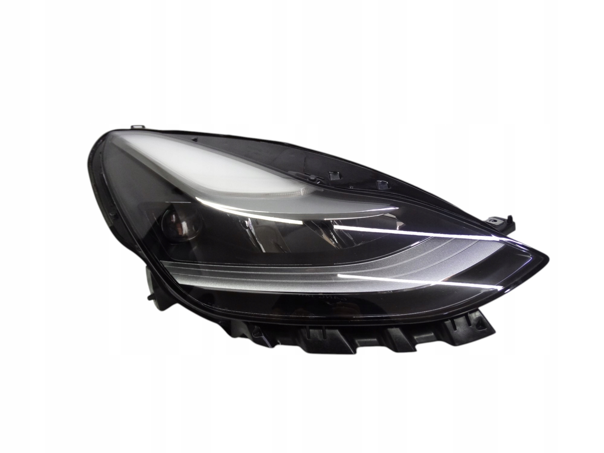 Tesla Model Y 20-25 Model 3 Lift 20-23 lampa prawa Full LED 1514953-00-E