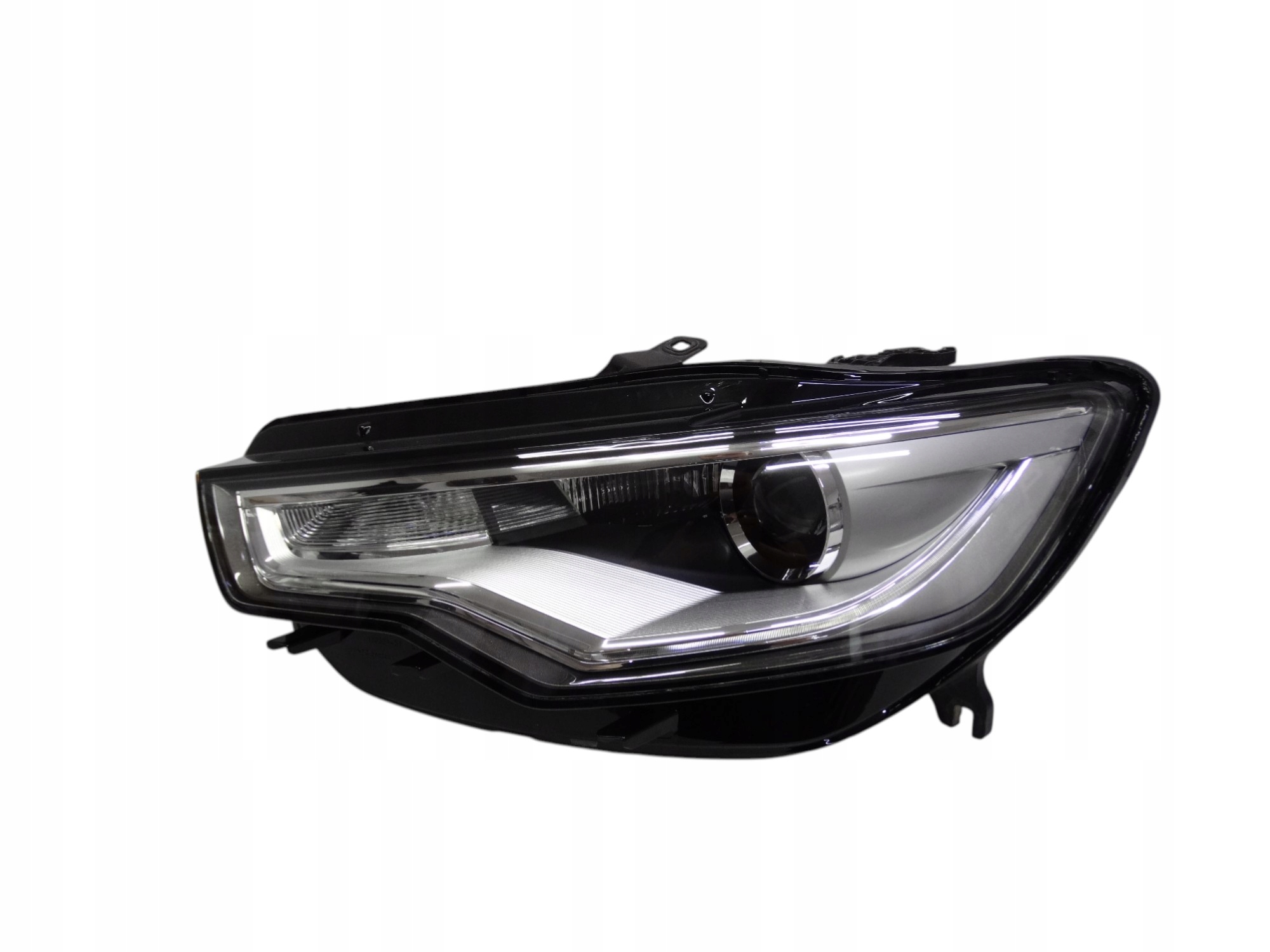 Audi A6 C7 4G 2010-2014 lampa lewa Xenon nieskrętny 4G0941005 oryginalna