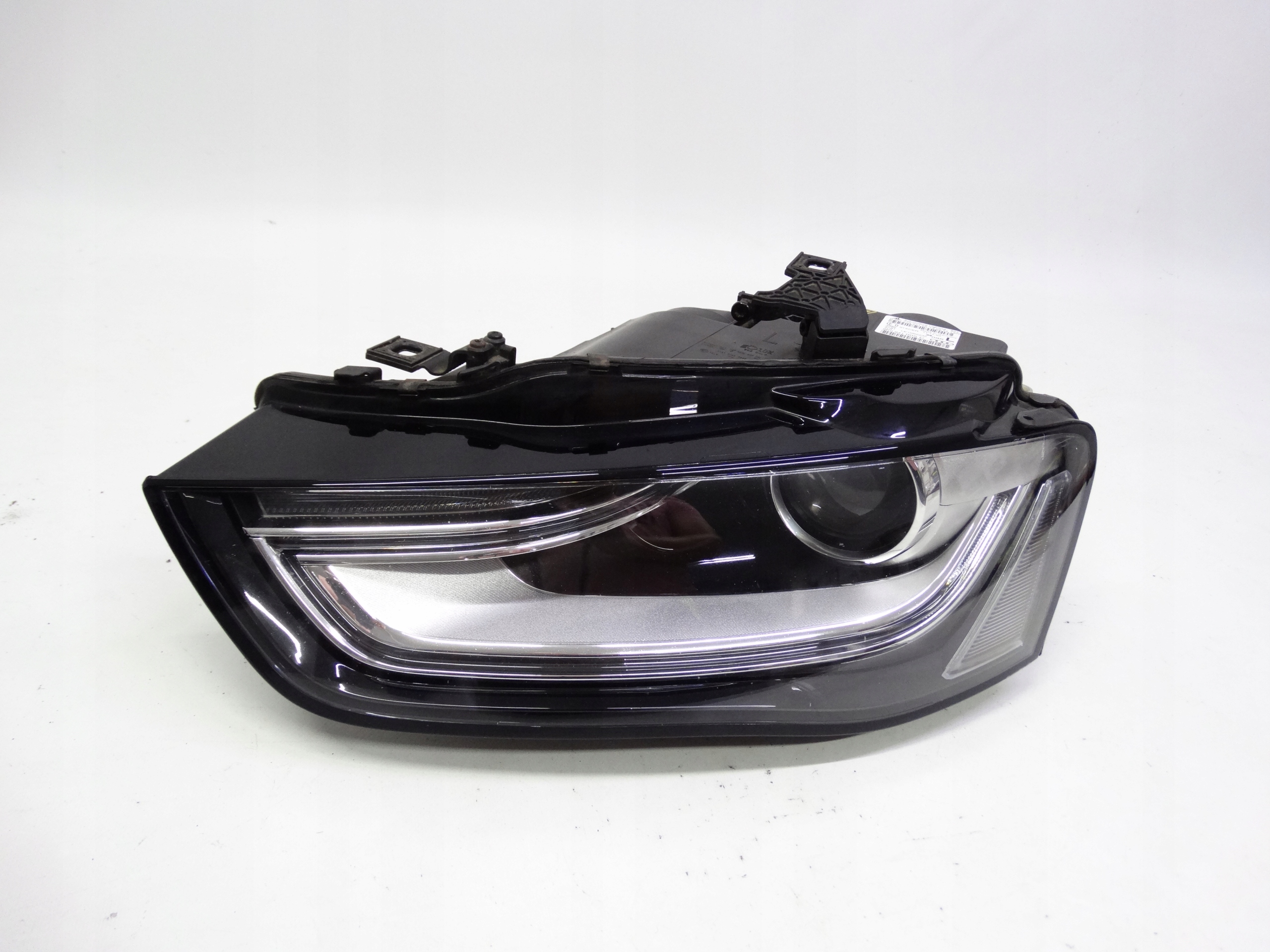 Second image of Audi A4 B8 Lift 11-15 lampa Bi-Xenon LED nieskrętny 8K0941005C oryginalna