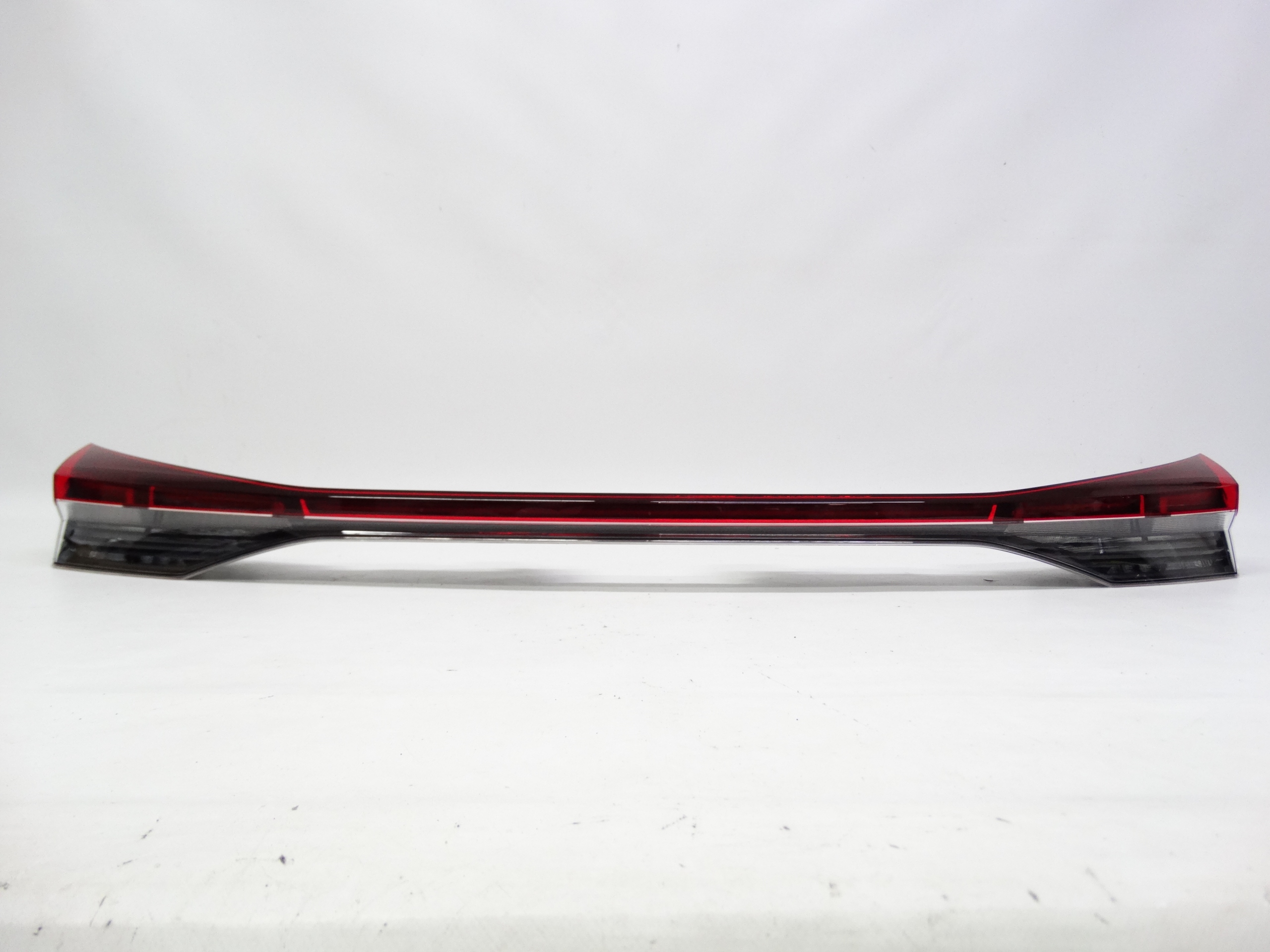 Second image of Audi Q4 E-tron 89A 2021+ lampa tylna LED w klapę 89A945095B oryginalna