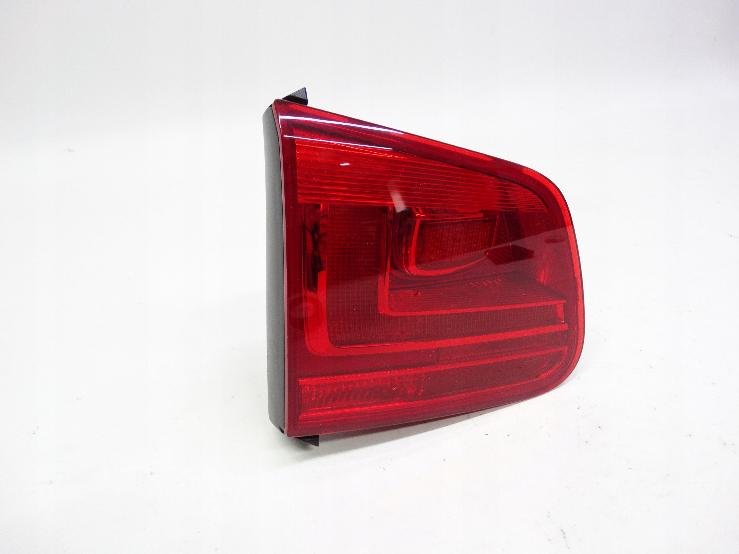 Second image of VW Tiguan I Lift 5N 2011-2016 lampa tylna lewa 5N0945309 oryginalna