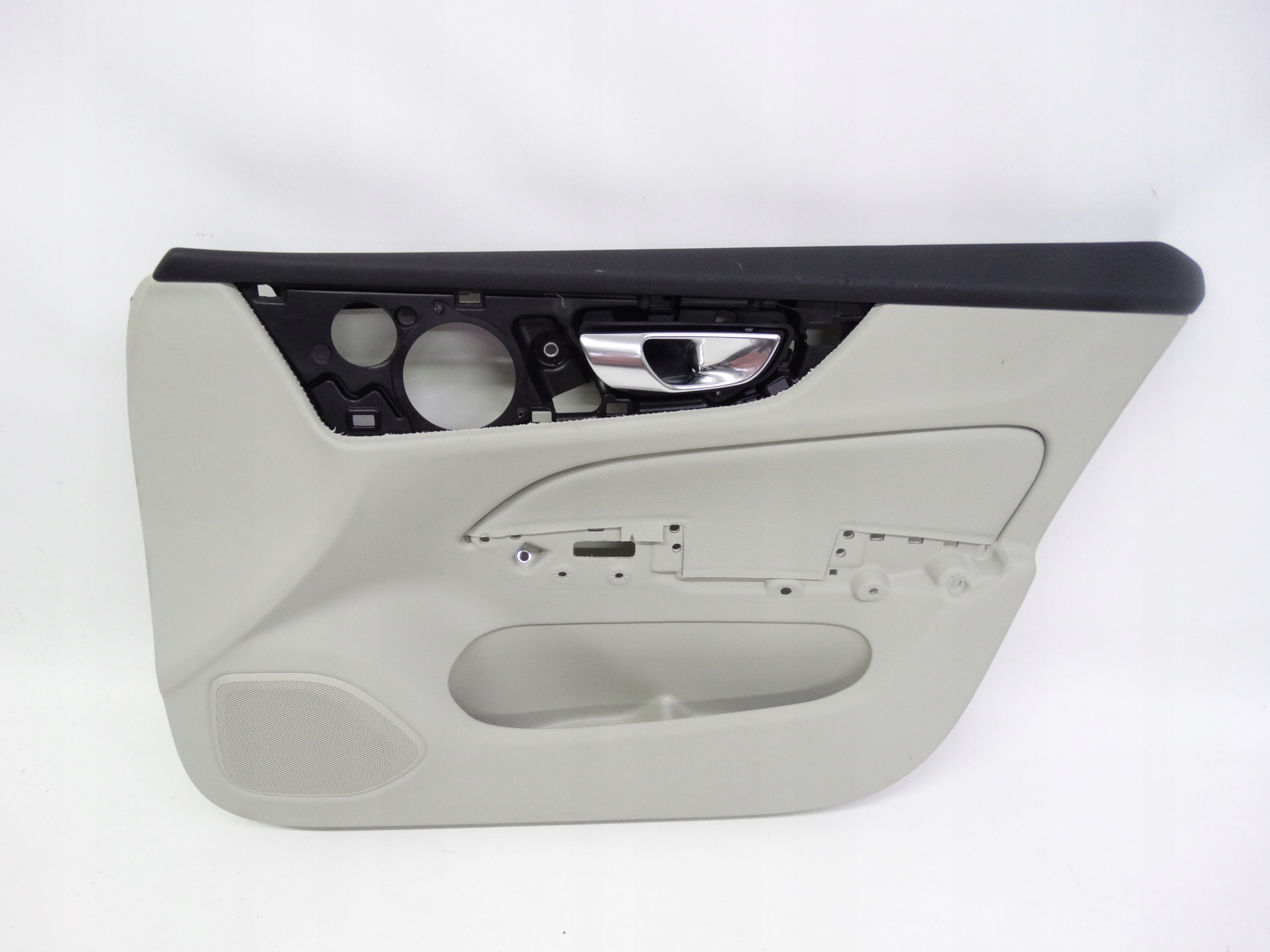 Second image of Volvo V60 II S60 III 2018+ boczek drzwi tapicerka prawa przednia 30747502