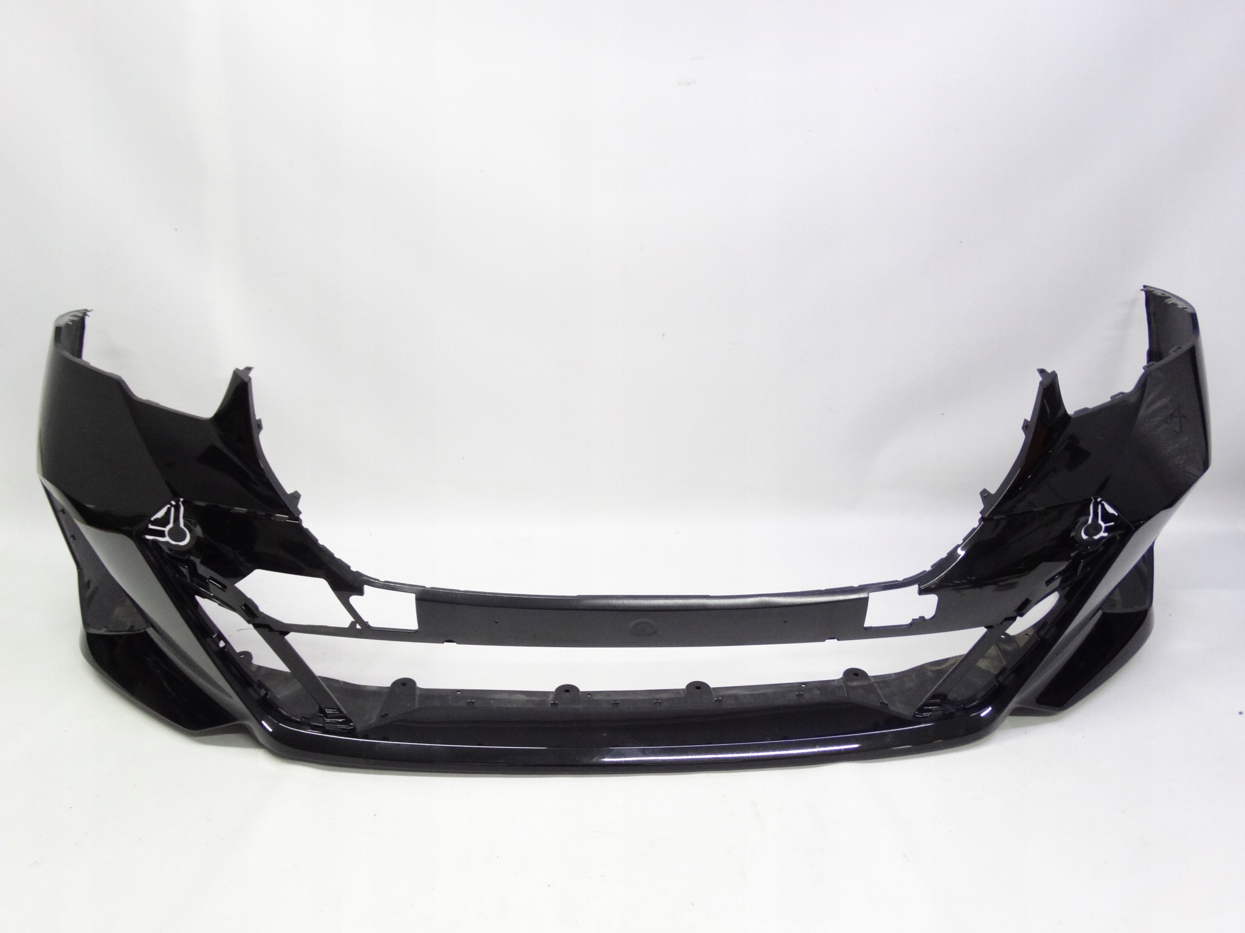 Second image of BMW 5 G60 M-Pakiet 2023+ zderzak przedni 8084653 oryginalny