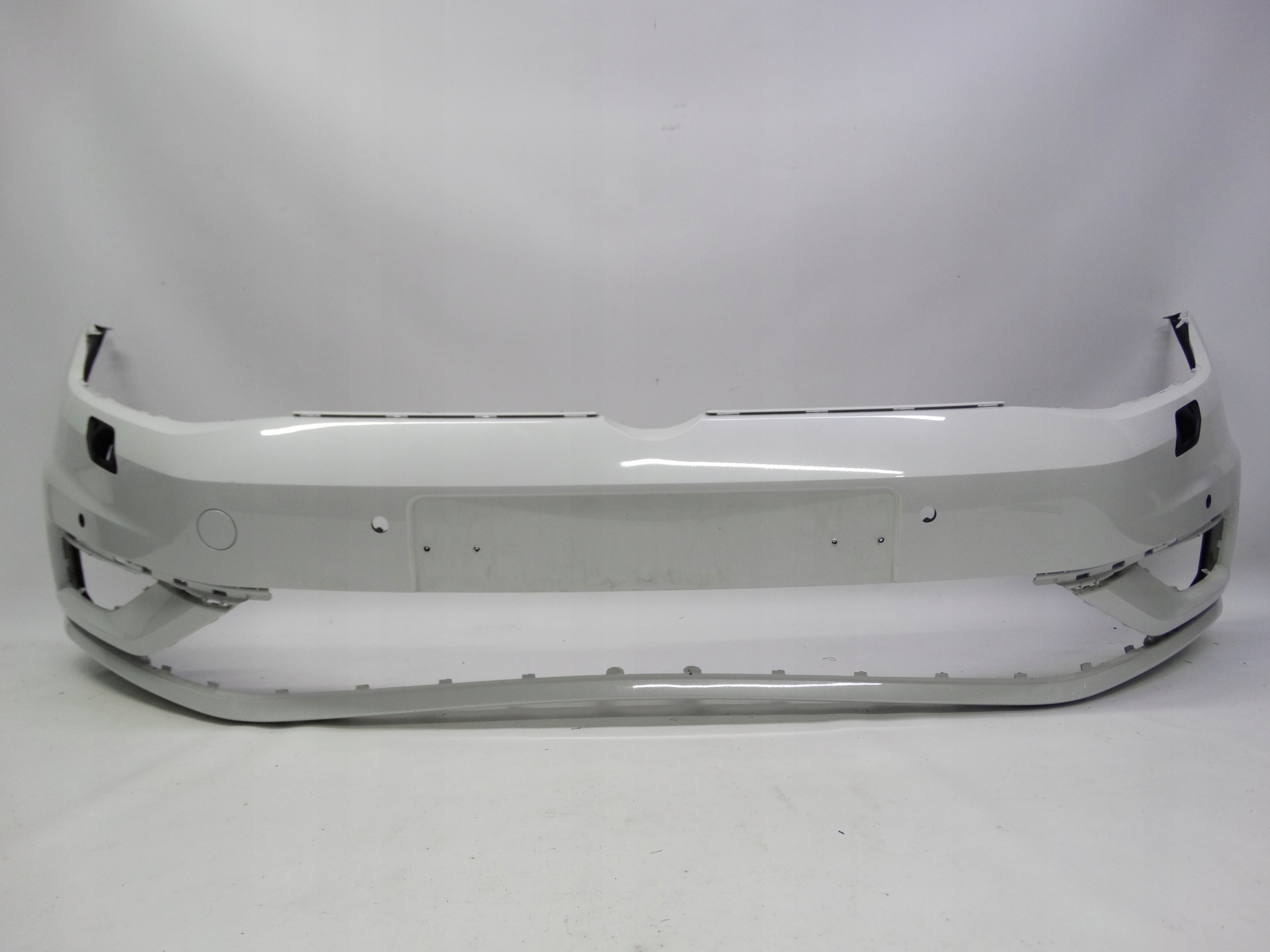 Second image of VW Golf VII Lift 5G 2016-2020 zderzak przedni 5G0807221FL oryginalny