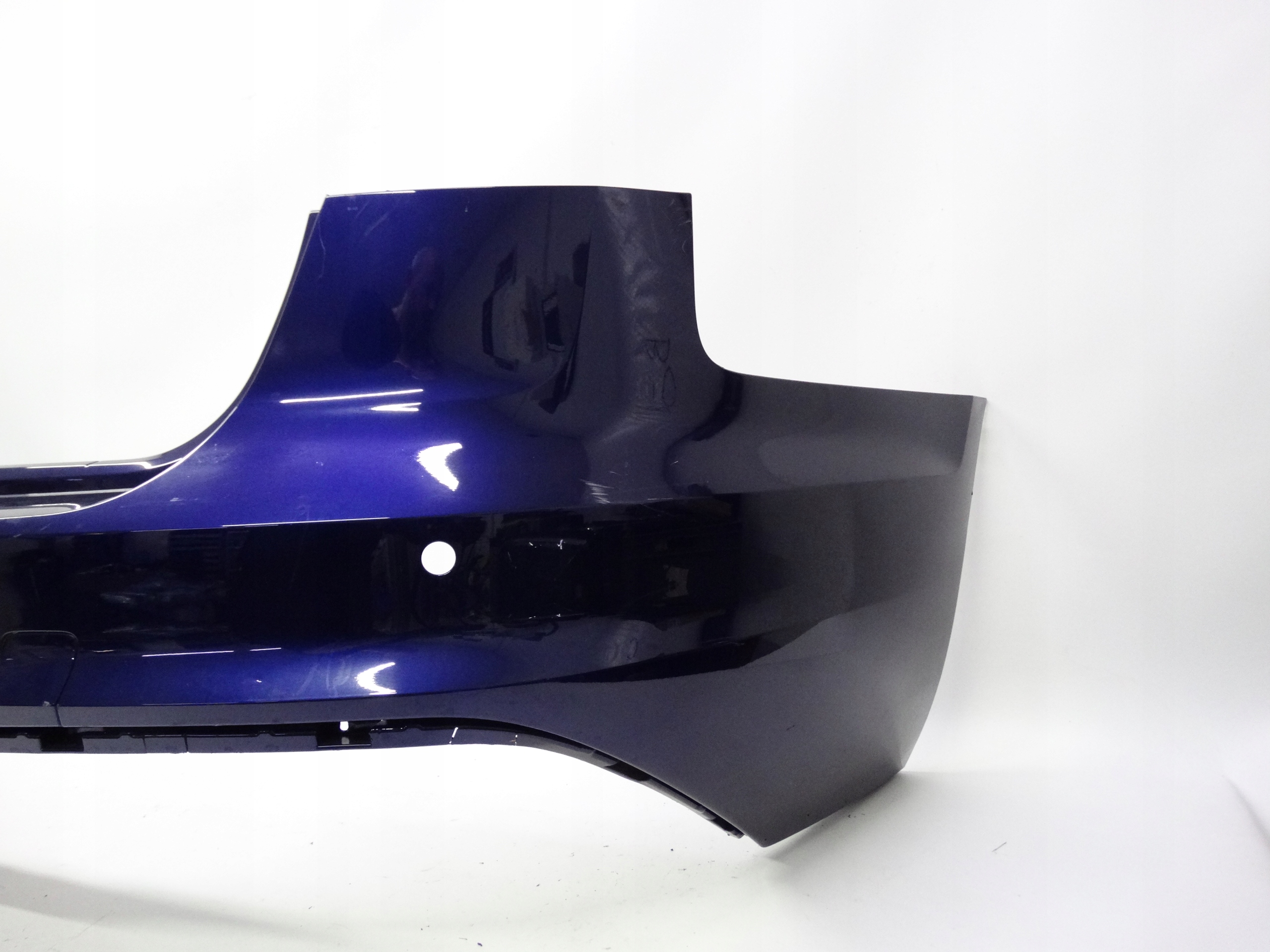 Second image of Audi A4 B9 Lift Kombi Avant 2019-2024 zderzak tylny 8W9807511T oryginalny