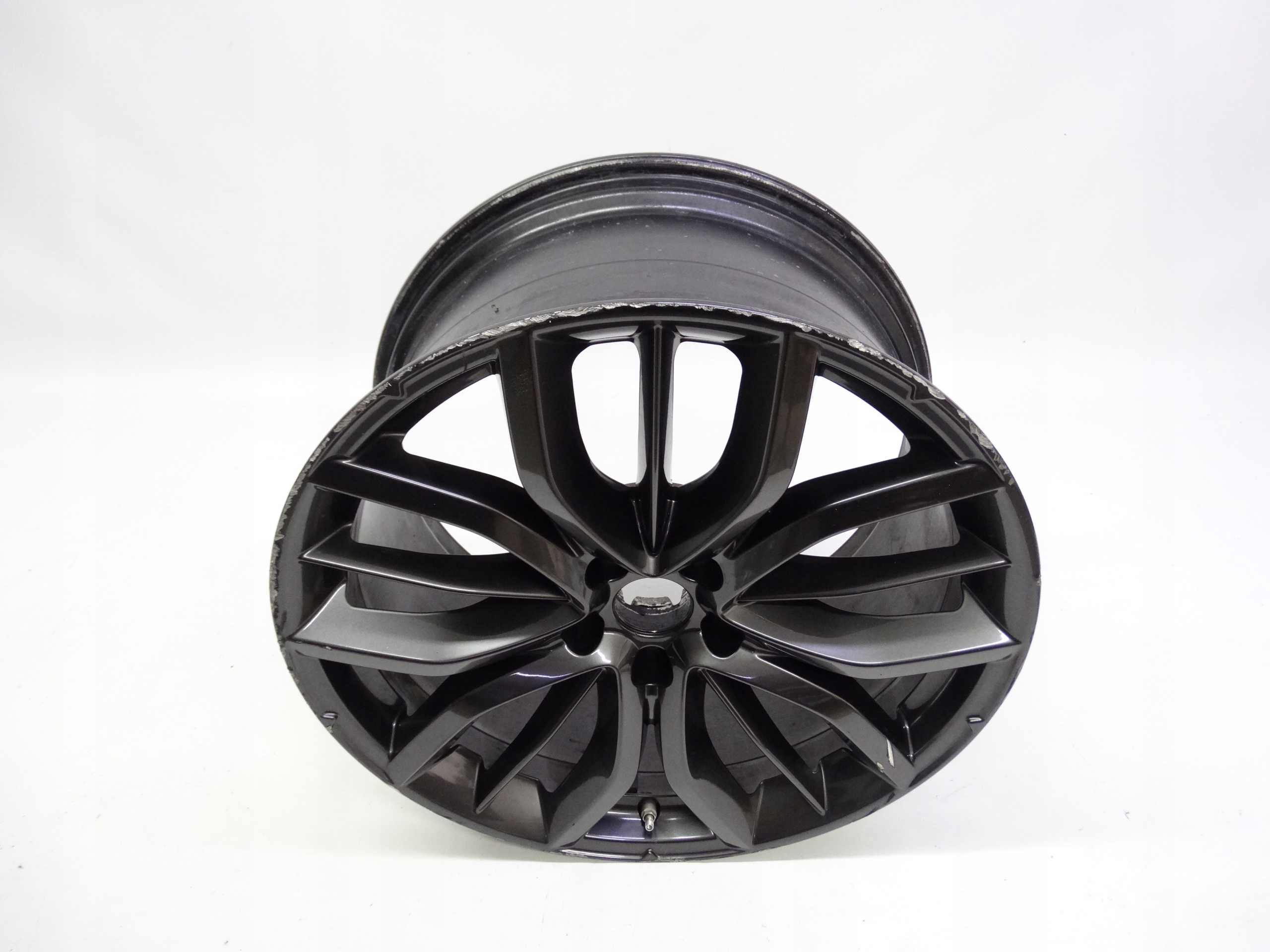 Second image of Maserati Levante felga tylna 20 cali 670112463 oryginalna