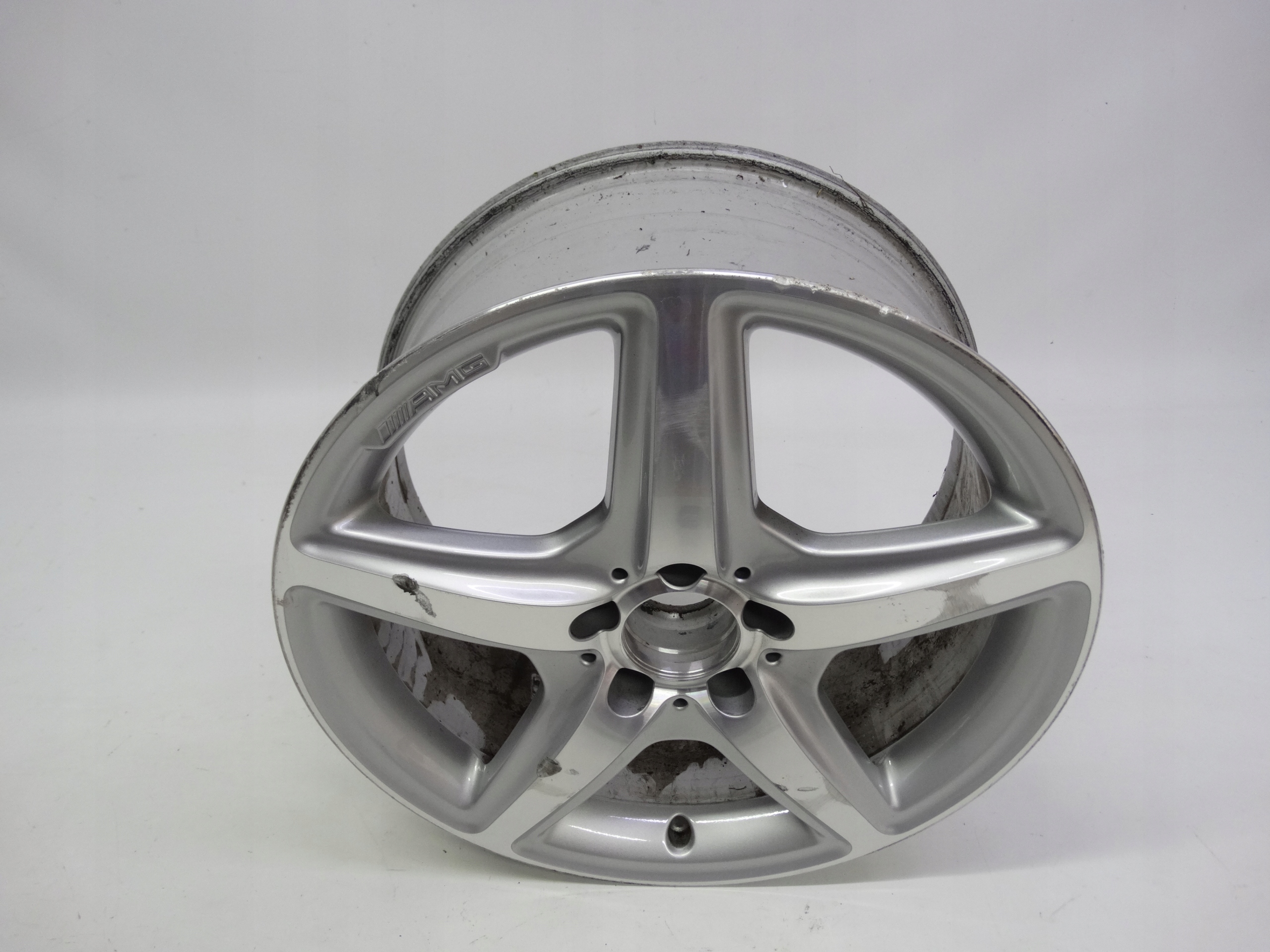 Second image of Mercedes CLS W218 AMG felga przednia 18 cali A2184011402 oryginalna