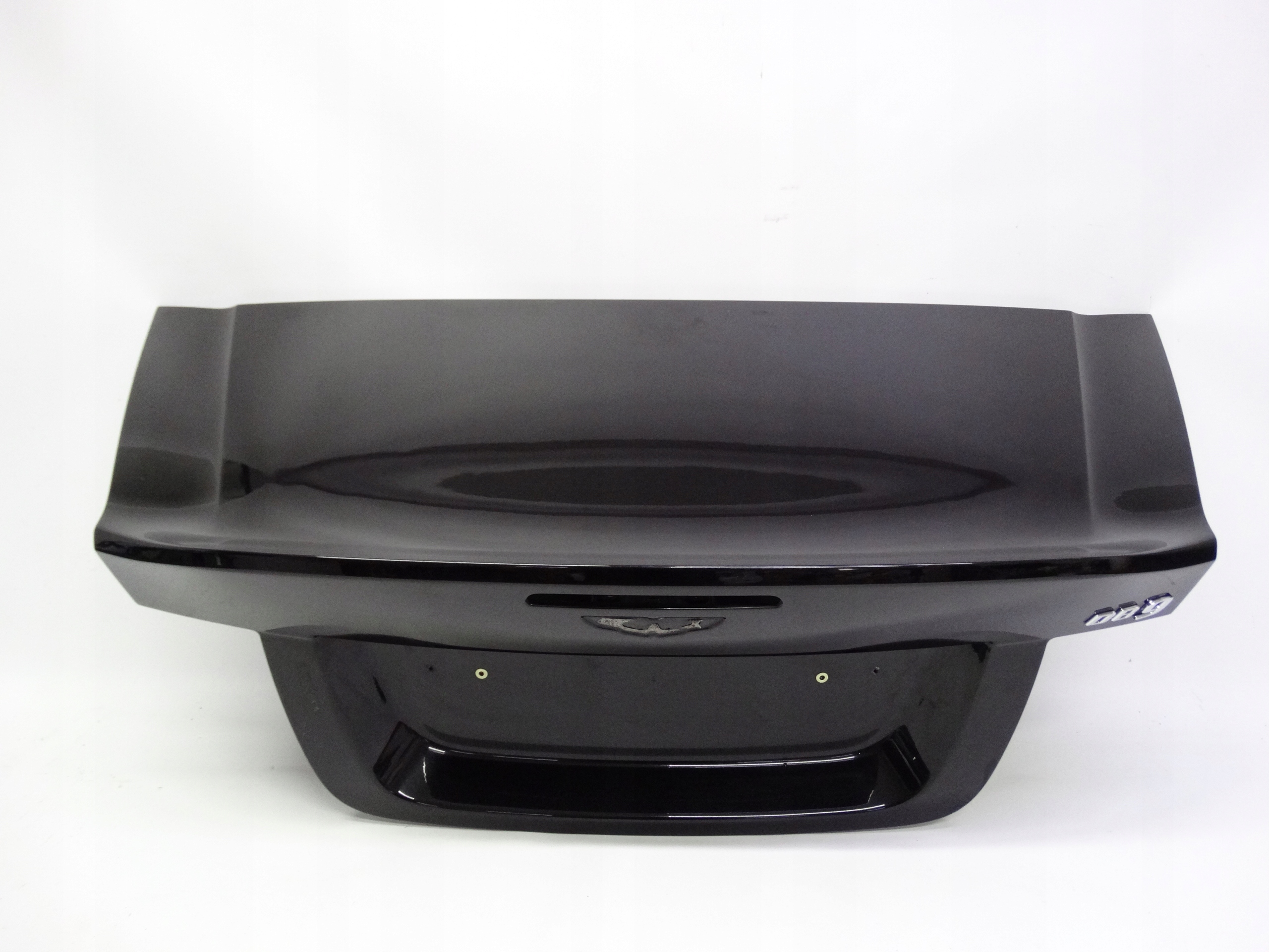 Second image of Aston Martin DB9 Volante Lift 2012-2016 klapa bagażnika oryginalna