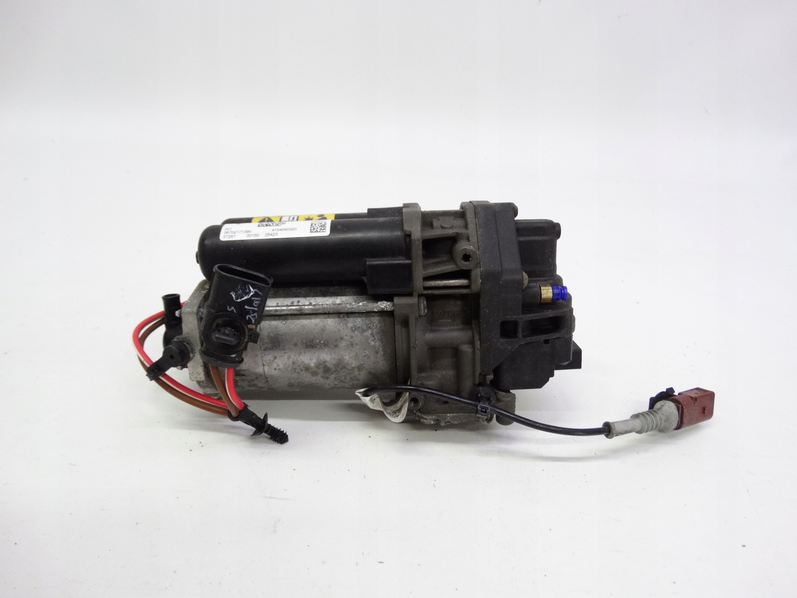 Second image of Maserati Grecale M182 2022+ kompresor zawieszenia 06702171390 oryginalny