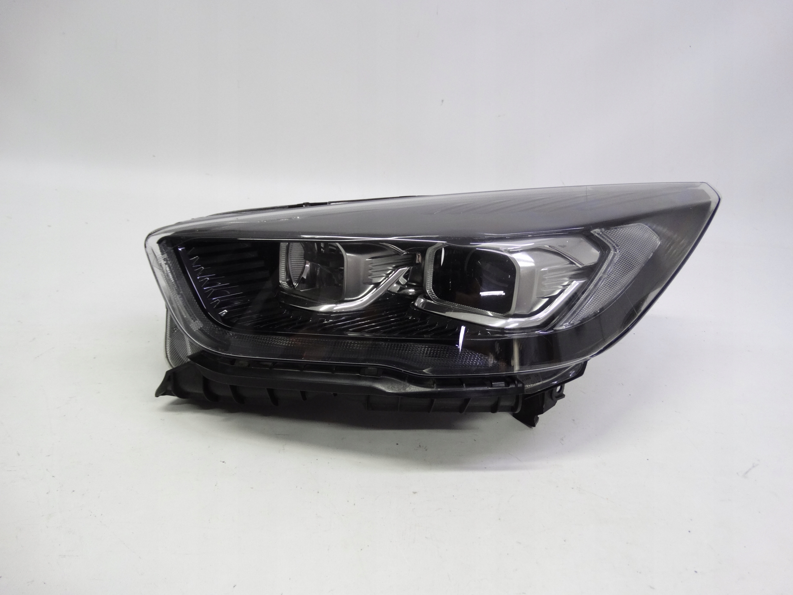 Second image of Ford Kuga Mk2 Lift 16-19 lampa lewa Xenon skrętny GV41-13D155-EF oryginalna