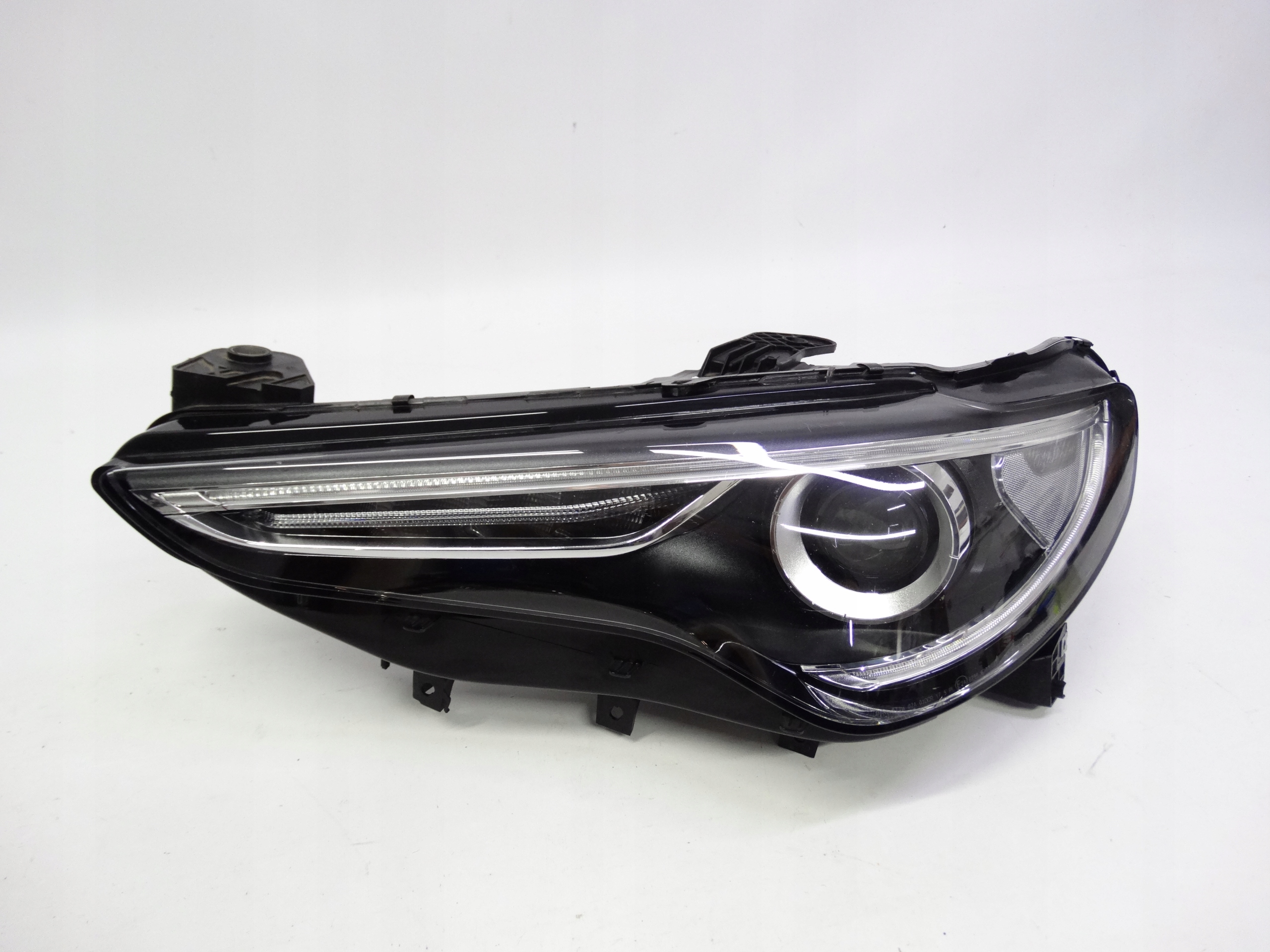 Second image of Alfa Romeo Stelvio 2017-2023 lampa lewa Xenon + LED 50563962 oryginalna