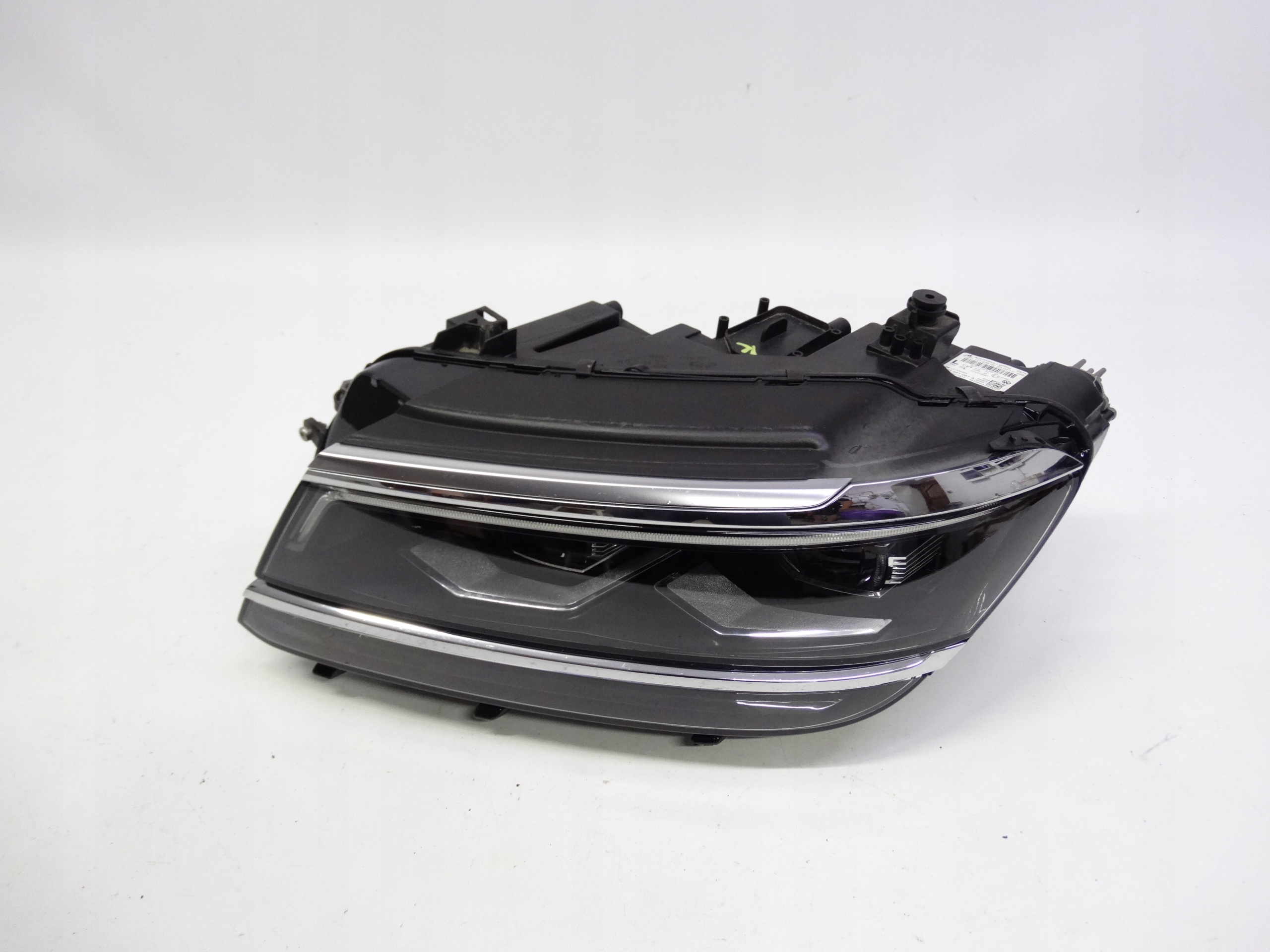 Second image of VW Tiguan II 5NA 2016-2020 lampa lewa Full LED 5NB941081A oryginalna