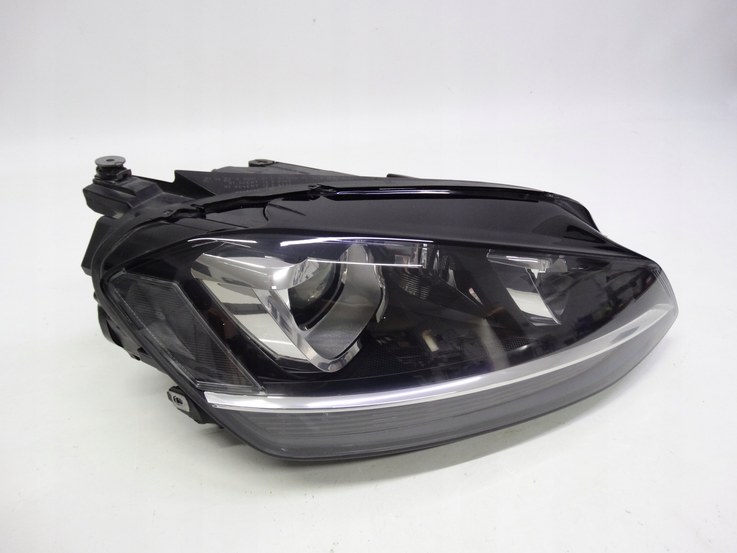 Second image of VW Golf VII 5G 2012-2016 lampa prawa Xenon niekrętny 5G1941032 oryginalna