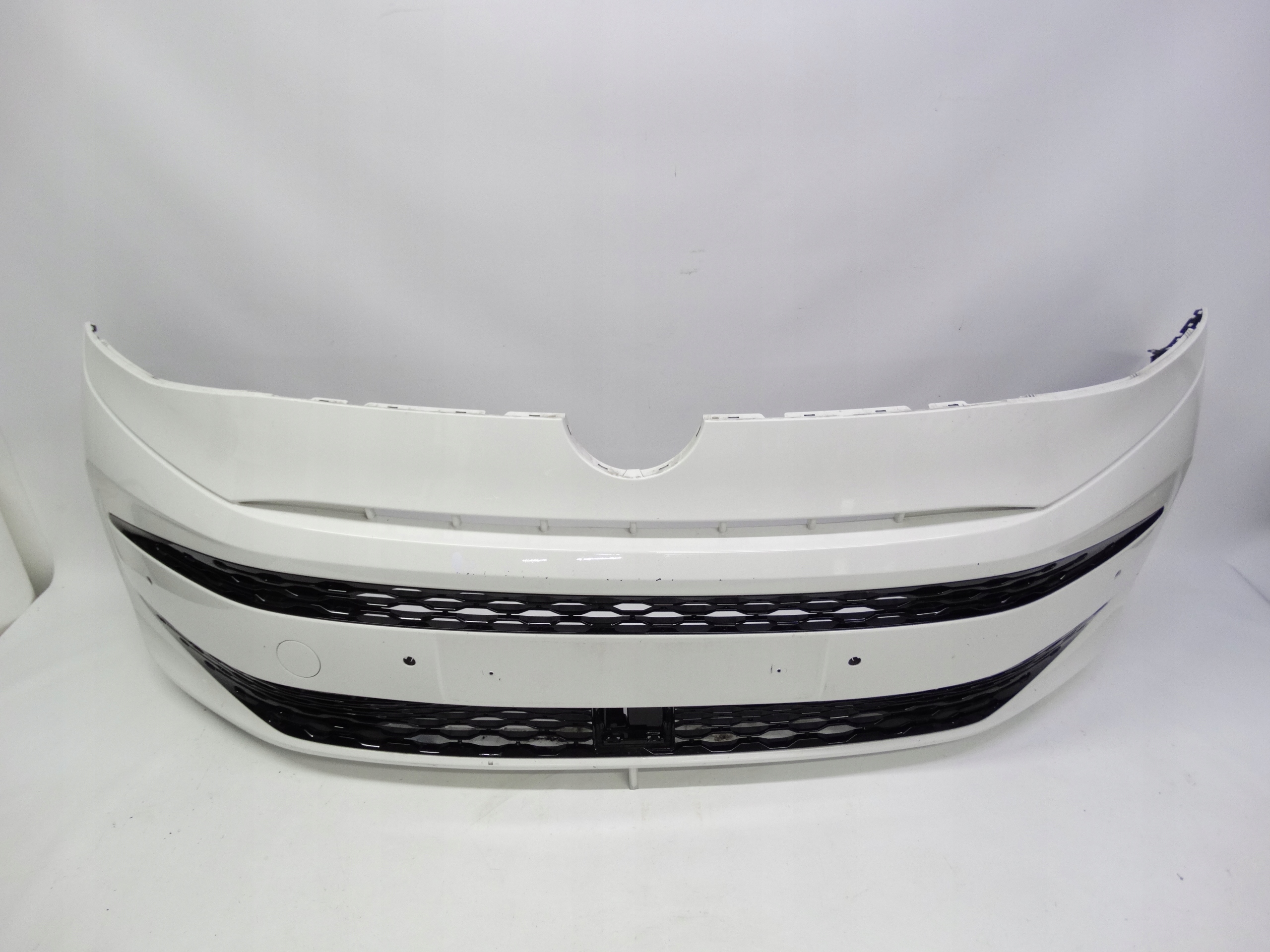 Second image of VW T7 Multivan Transporter 2022+ zderzak przedni 7T0807221C oryginalny