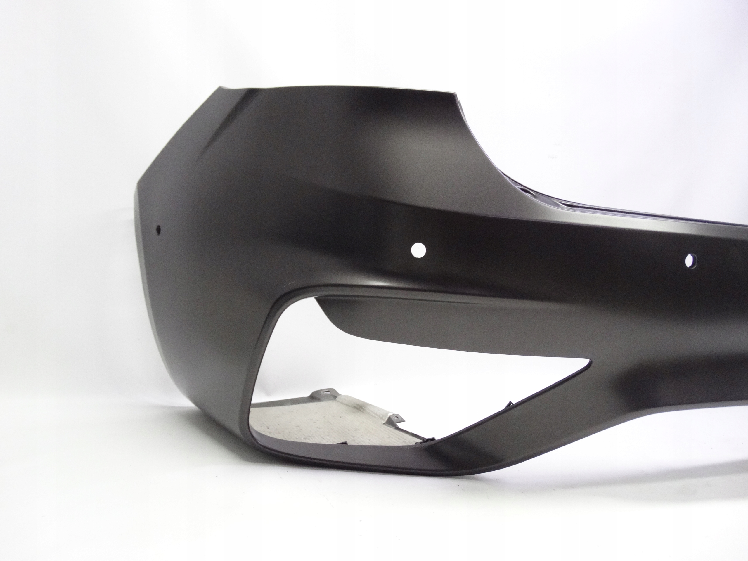 Second image of Maserati GranTurismo II Trofeo M189 2023+ zderzak tylny 670227331 oryginał