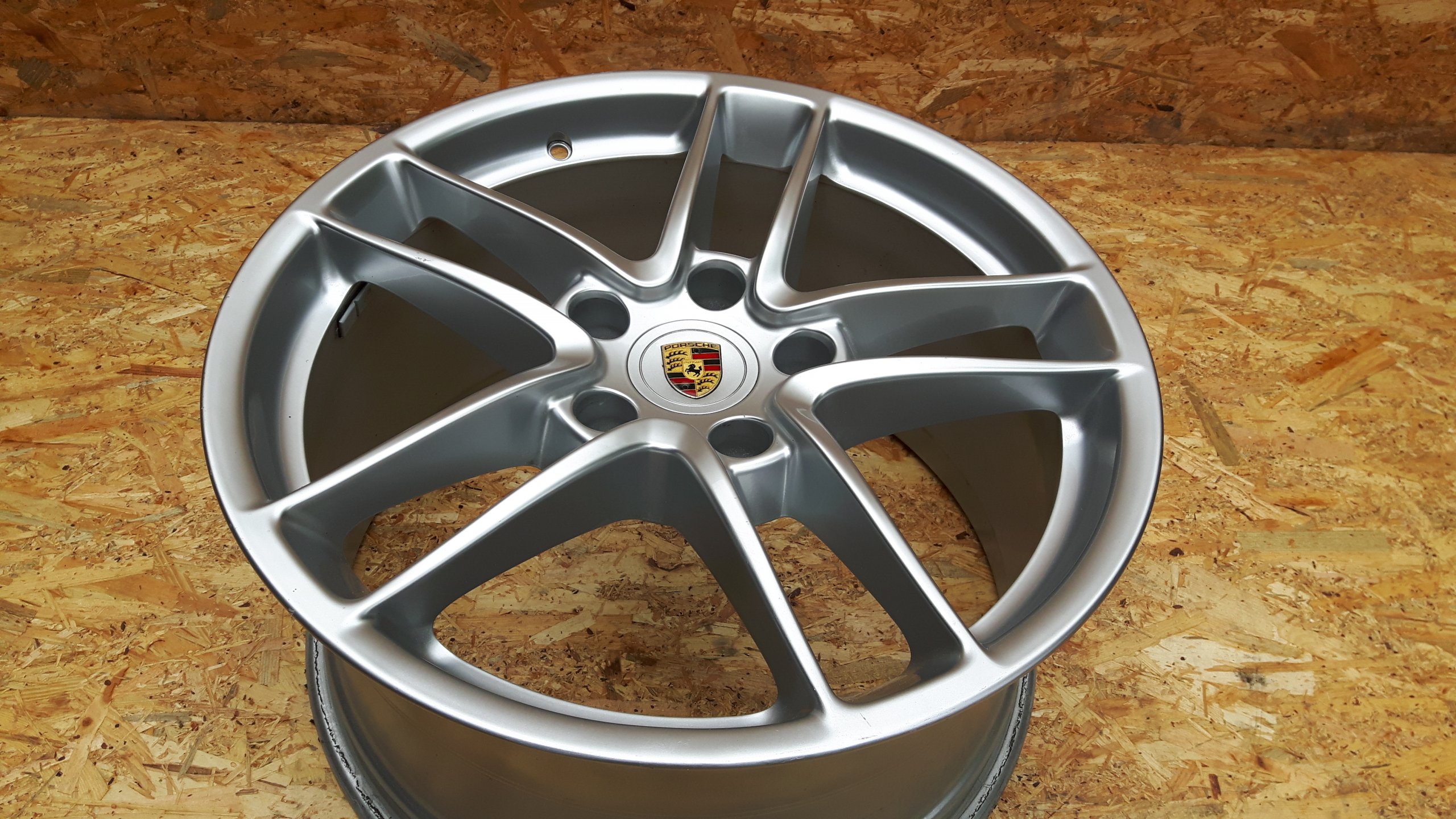 Second image of Porsche Panamera Turbo II 19 cali 97036216008