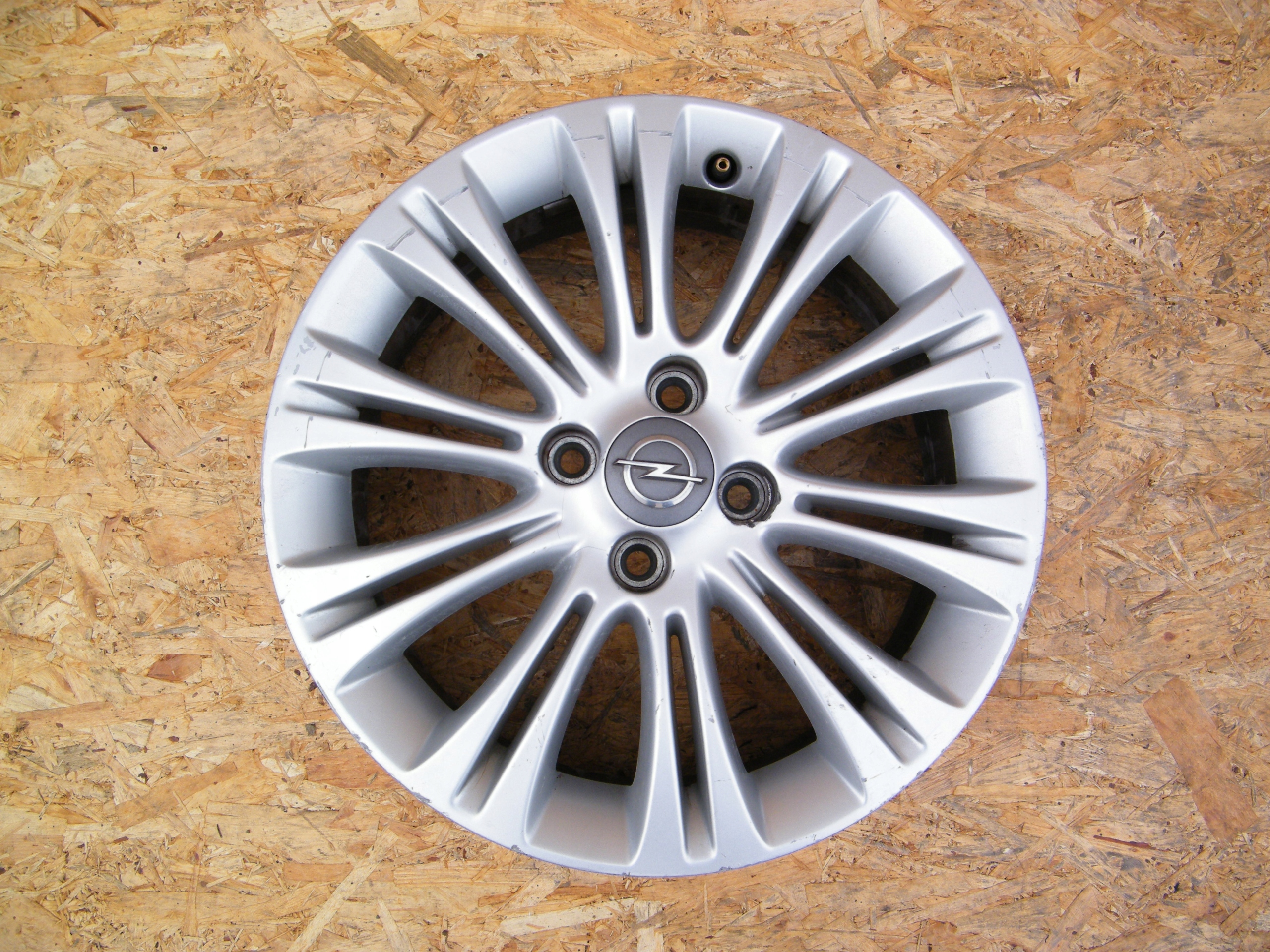 Second image of Opel Corsa Adam Karl felga 16 cali 13298019