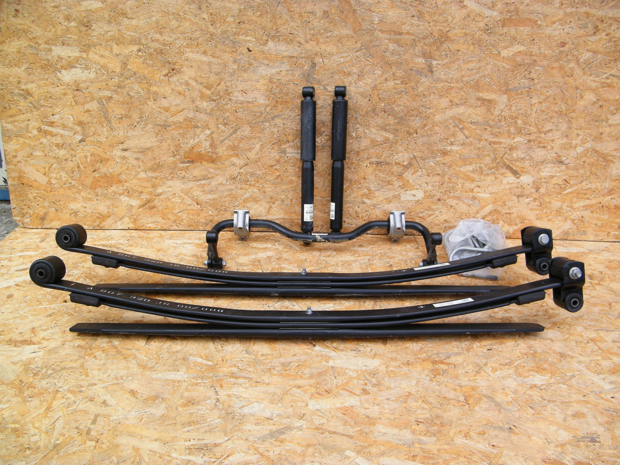 Second image of NOWE tylne zawieszenie Mercedes Sprinter W907 18-