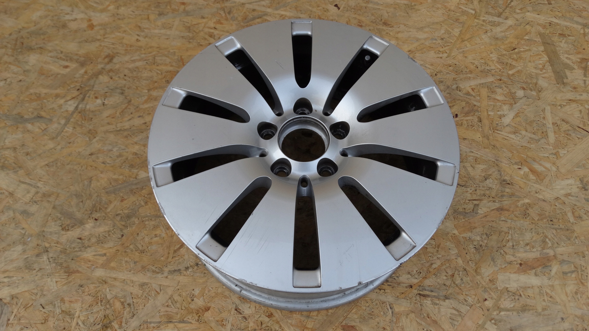 Second image of Mercedes B-klasa Electric W242 W246 A2424010002