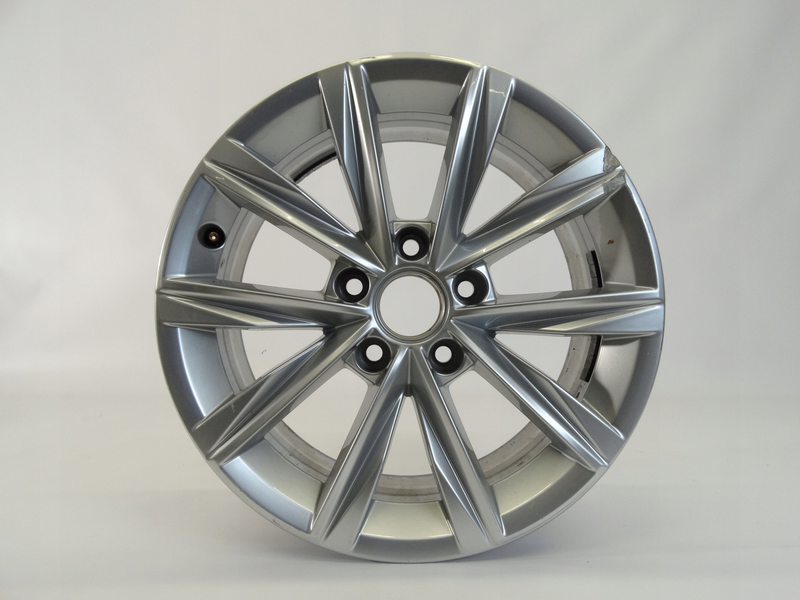 VW Sharan 7N0 felga 16 cali oryginalna 7N0601025Q