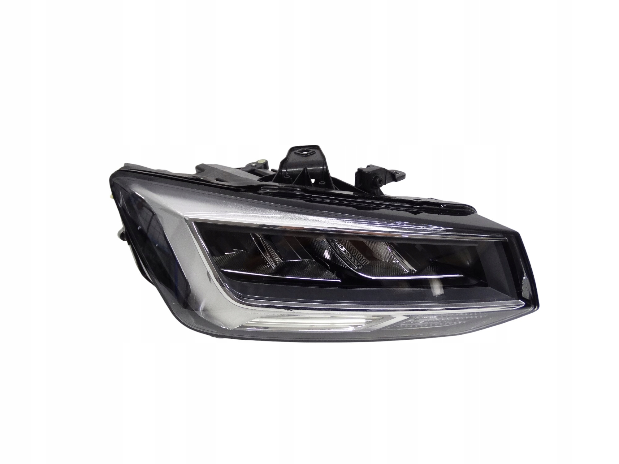 Audi Q2 Lift 81A 2020-2023 lampa prawa Full LED 81A941012 oryginalna