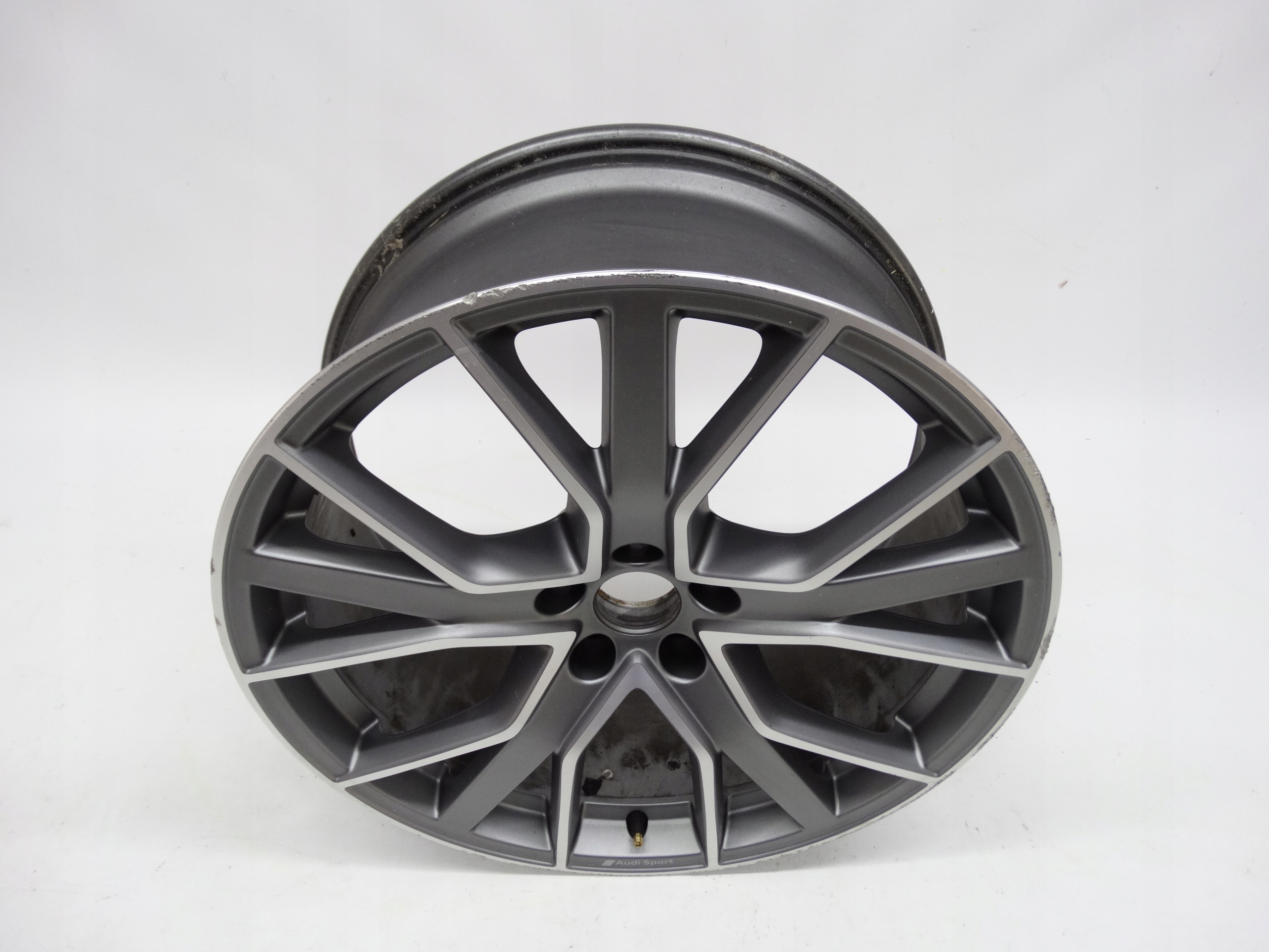 Second image of Audi S4 RS4 A4 B9 8W felga 20 cali 8W0601025EG oryginalna