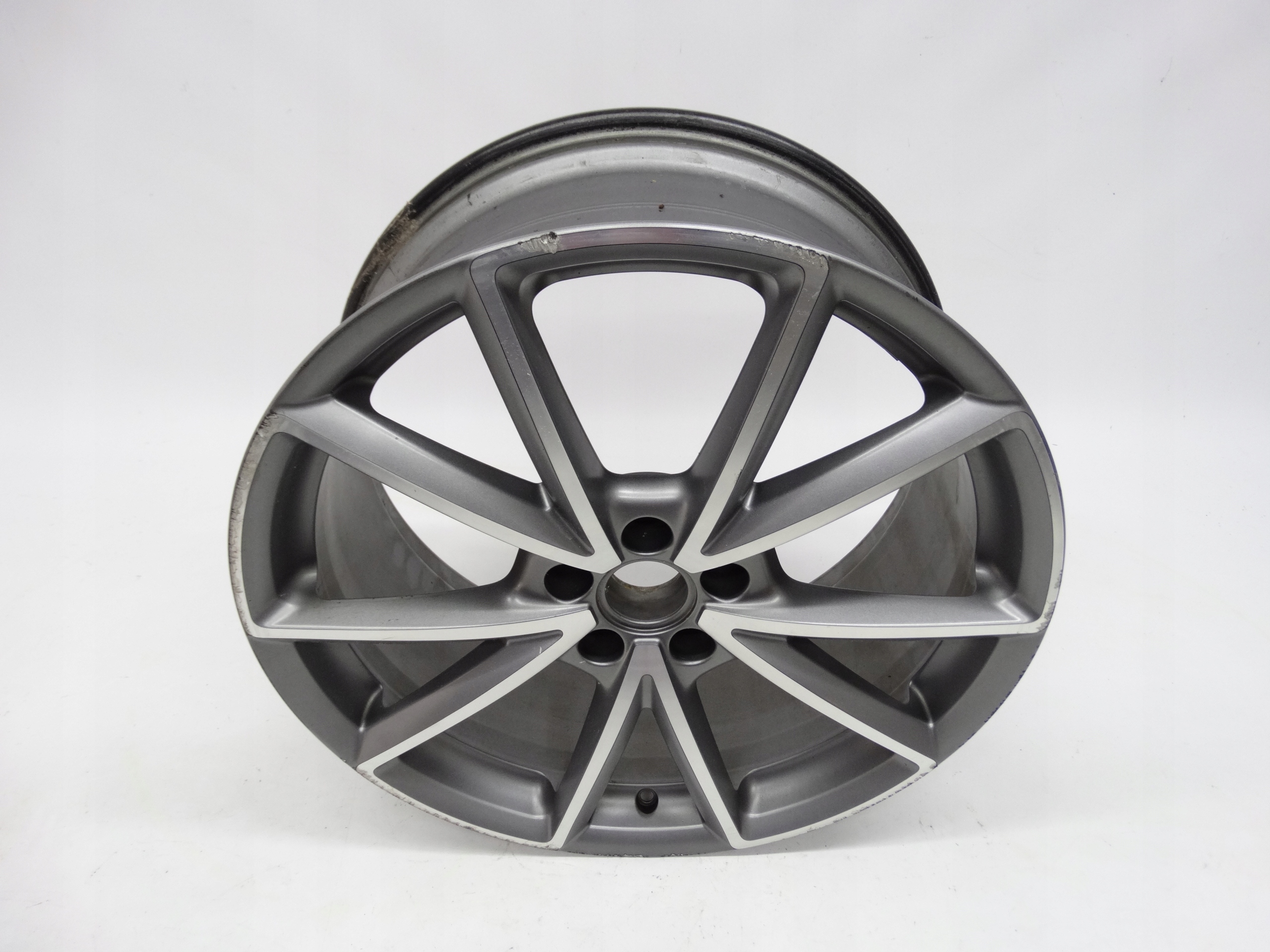 Second image of Audi TT III 8S TTS felga 20 cali 8S0601025P oryginalna