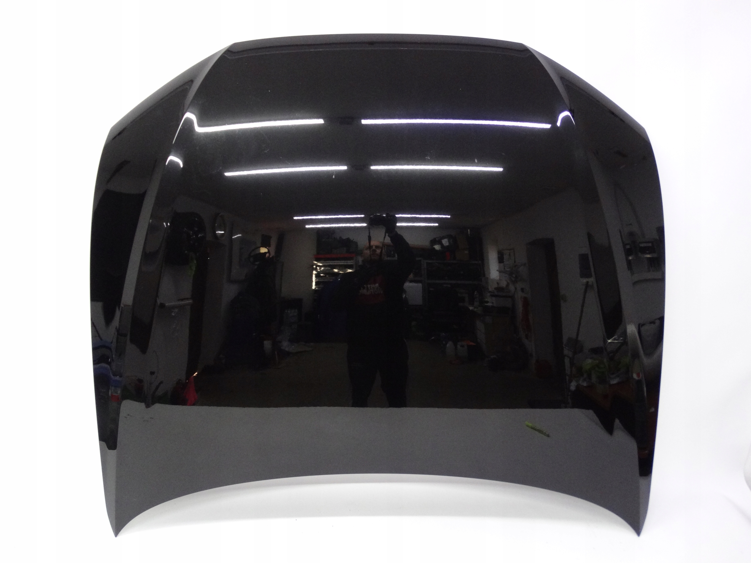 Second image of Audi A6 C8 4K 2018-2025 maska pokrywa silnika oryginalna