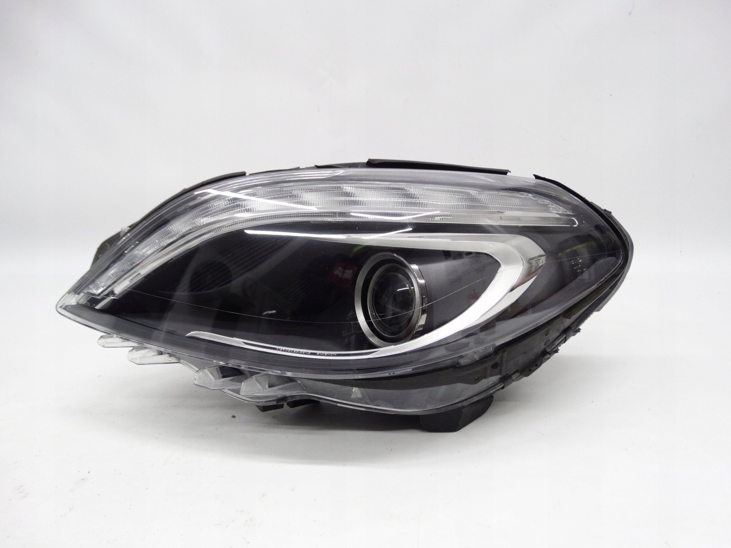 Second image of Mercedes B-Klasa W246 2011-2014 lampa lewa Bi-Xenon + LED A2468207161