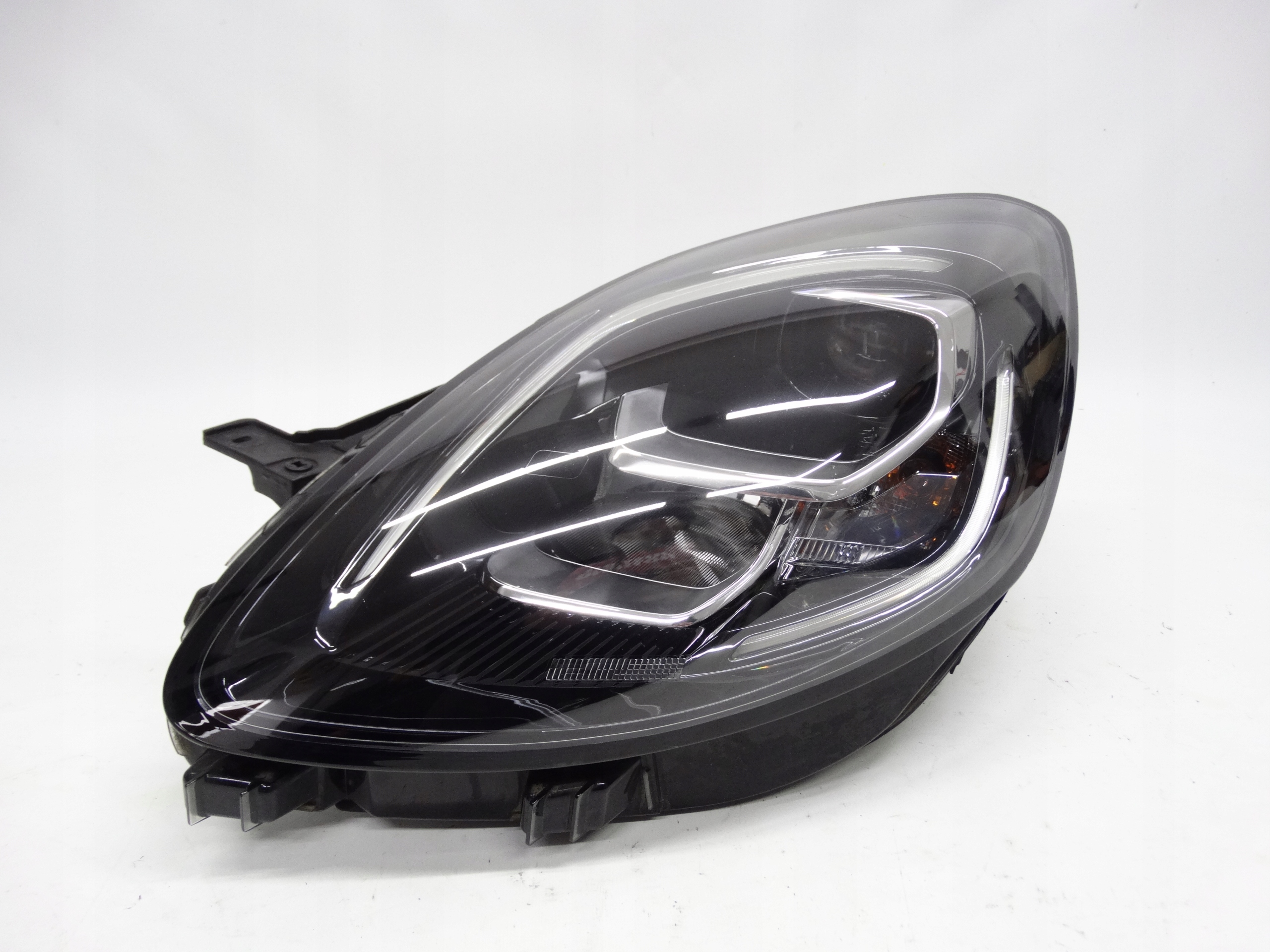 Second image of Ford Puma Mk2 2019-2024 lampa lewa Full LED L1TB-13E015-EH oryginalna