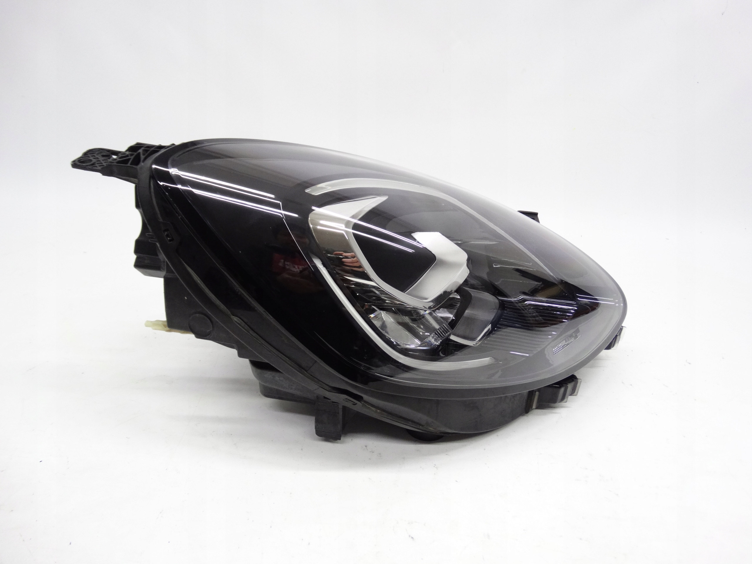 Second image of Ford Puma Mk2 2019-2024 lampa prawa Full LED L1TB-13E014-EH oryginalna