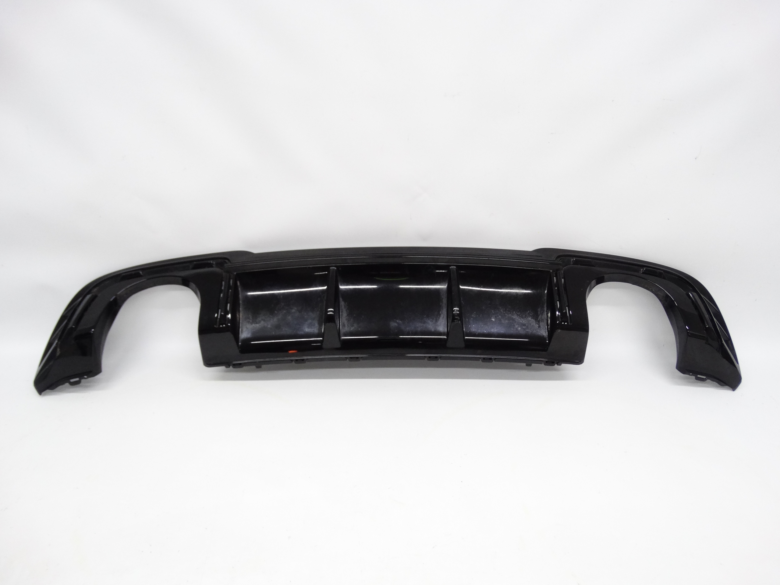Second image of Audi RS3 8V Lift Sportback spoiler tylnego zderzaka dokładka 8V4807521AB