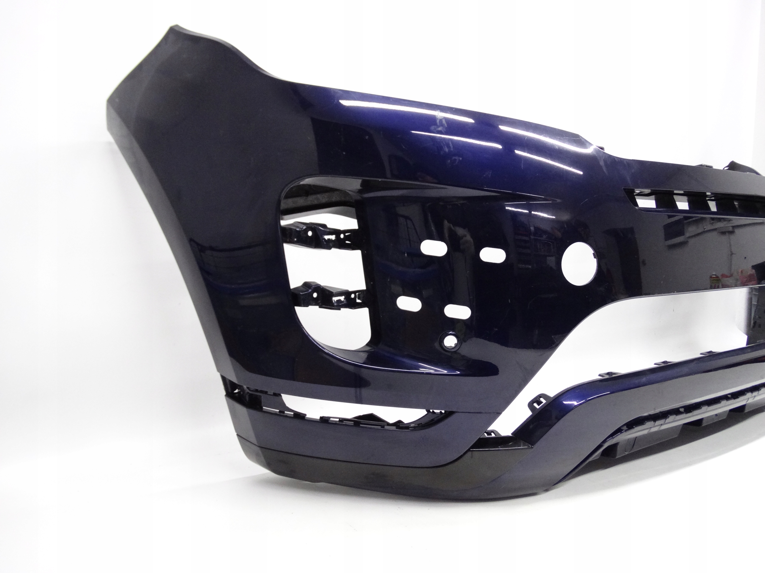 Second image of Range Rover Evoque II Dynamic Lift L551 2023+ zderzak przedni M8D2-17F003-E