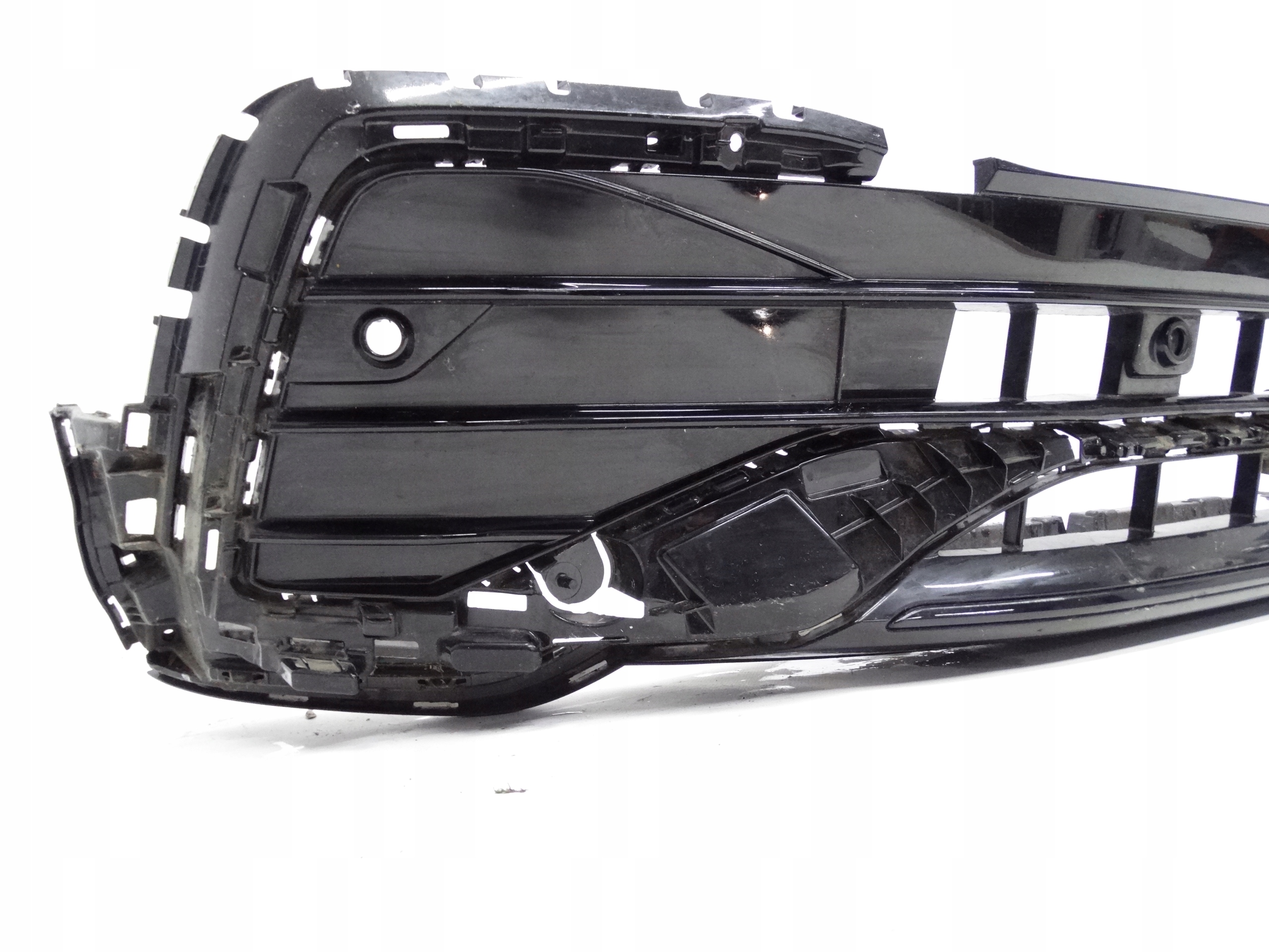 Second image of VW Tiguan II Lift R-Line 2020-2024 zderzak przedni oryginalny 5NA853677Q