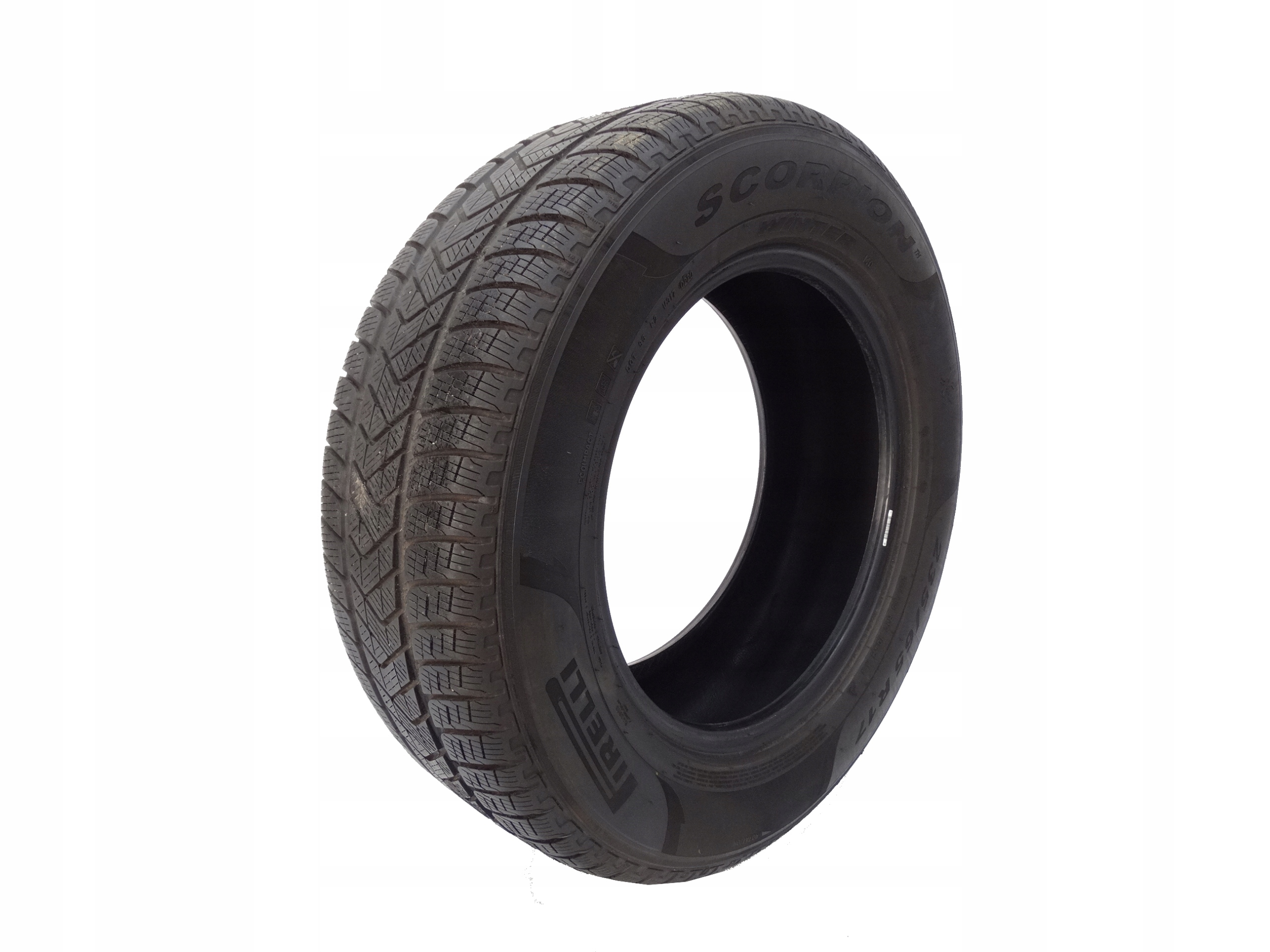 Pirelli Scorpion Winter 235/65/17 6mm 2020