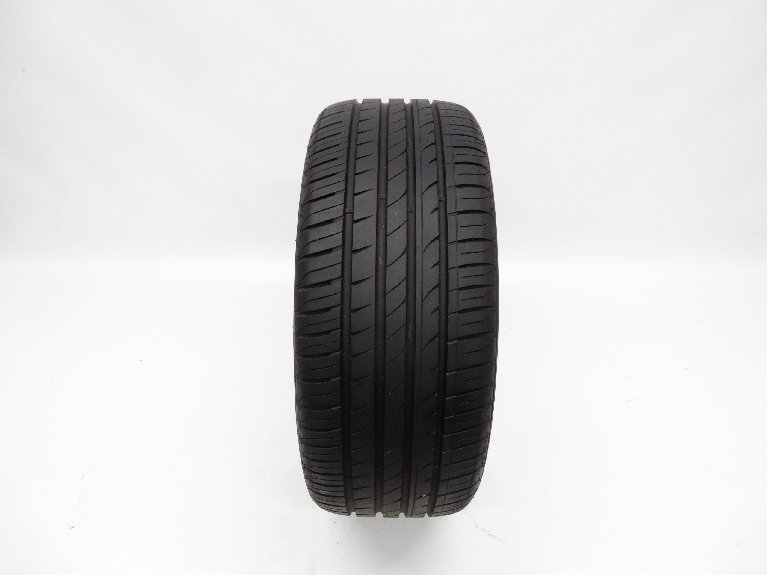 Second image of Hankook Ventus Prime2 235/45 R18 94W 7,4mm 2021
