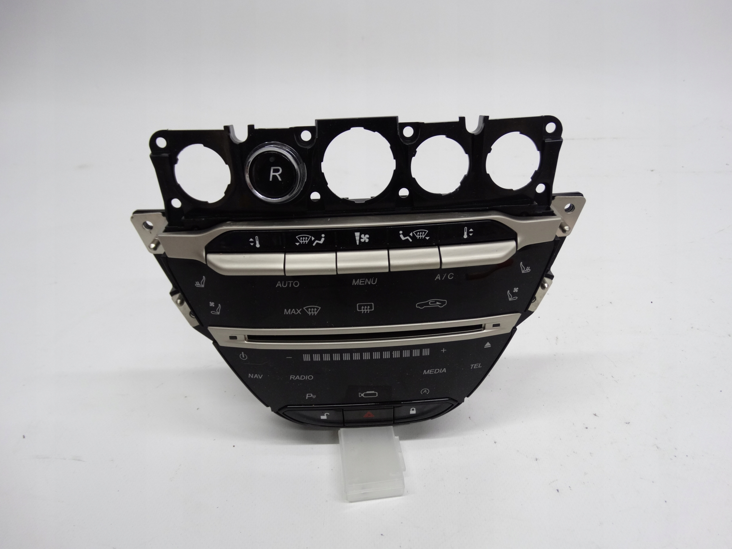 Second image of Aston Martin DB11 panel sterowania klimatyzacją srebrny mat HY53-18C876-AC