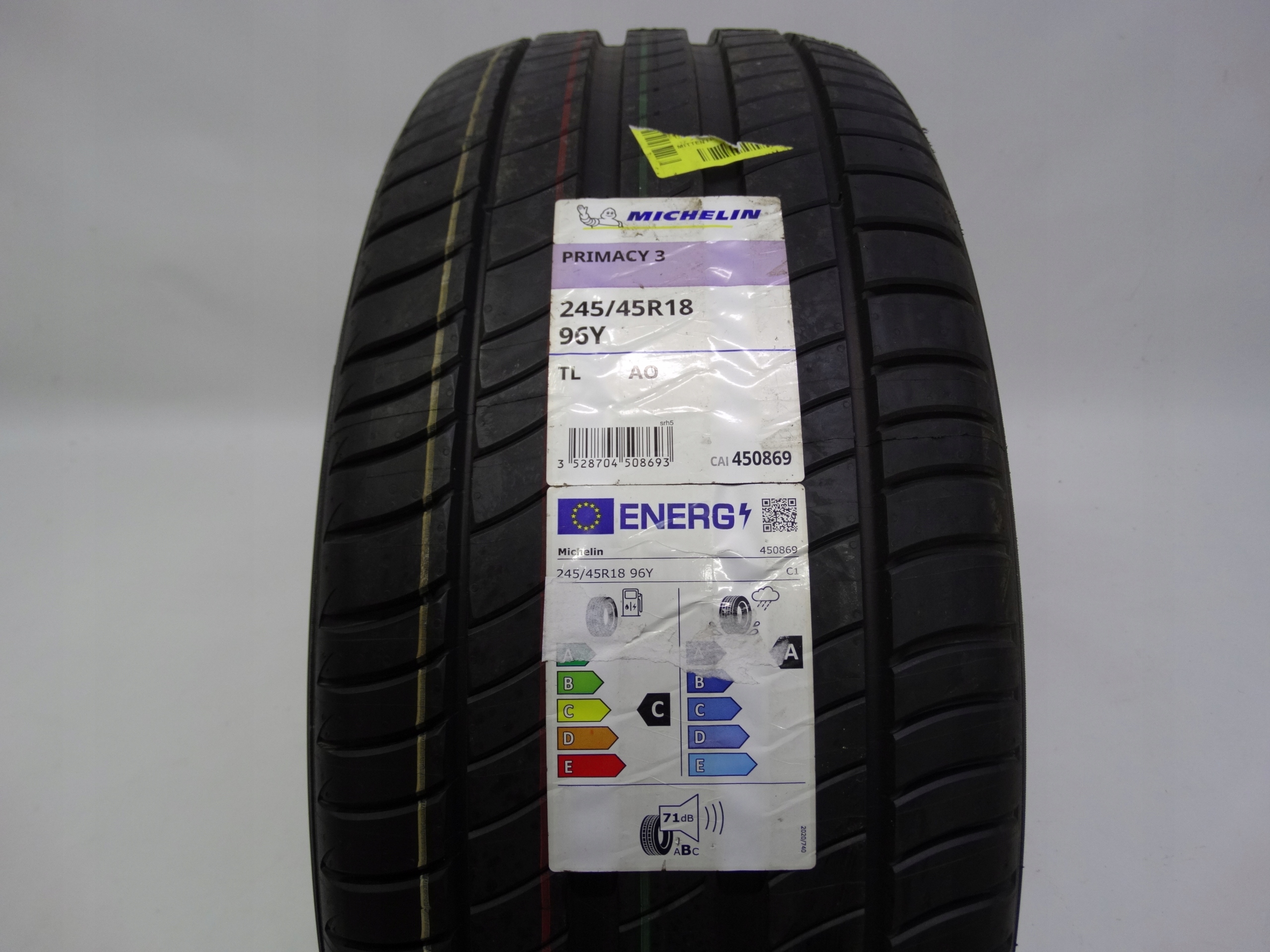 Second image of Michelin Primacy 3 245/45 R18 96Y 6,5mm 2023 NOWA