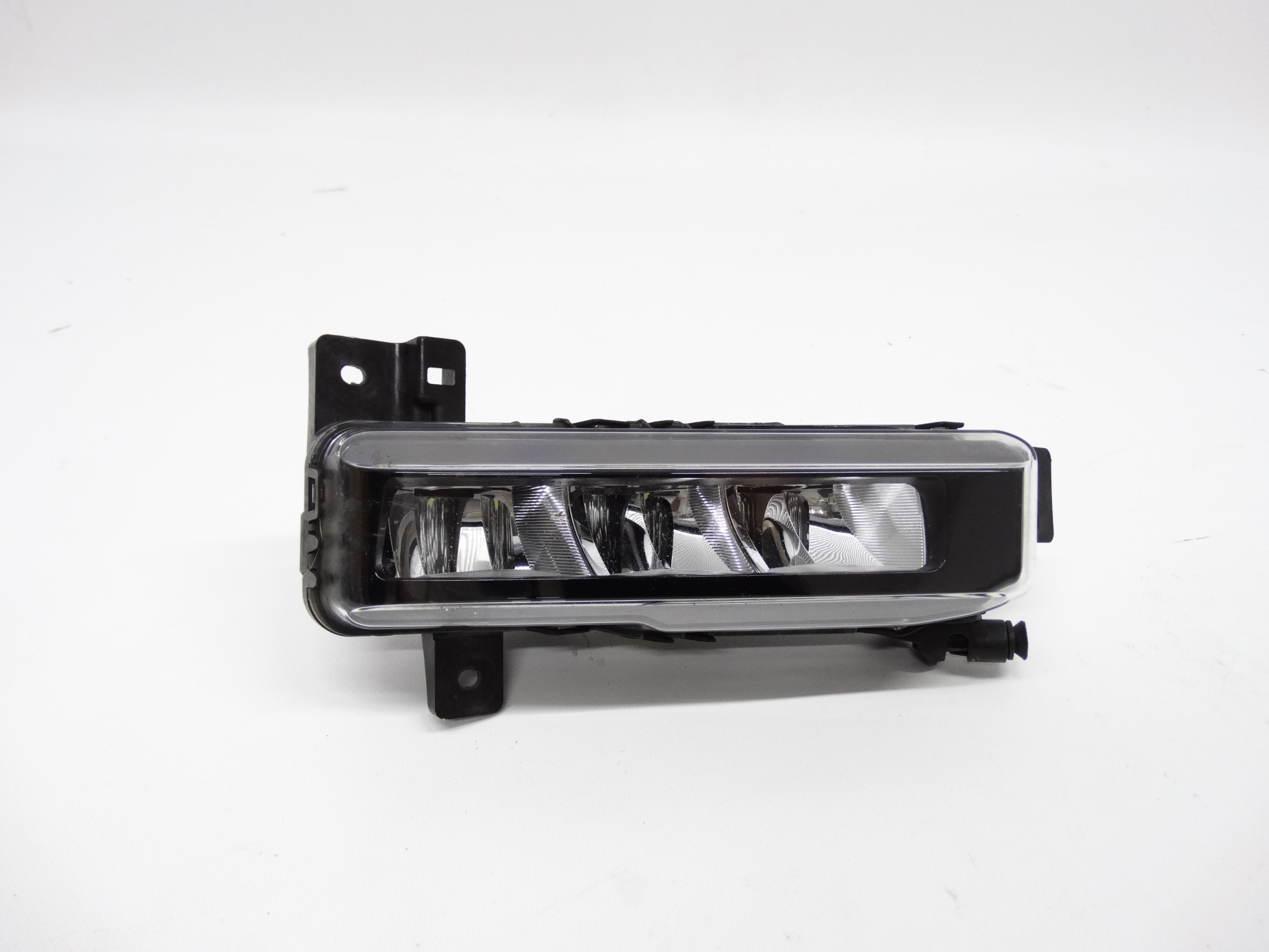 Second image of BMW 3 G20 G21 prawy DRL LED przeciwmgielny 7433788