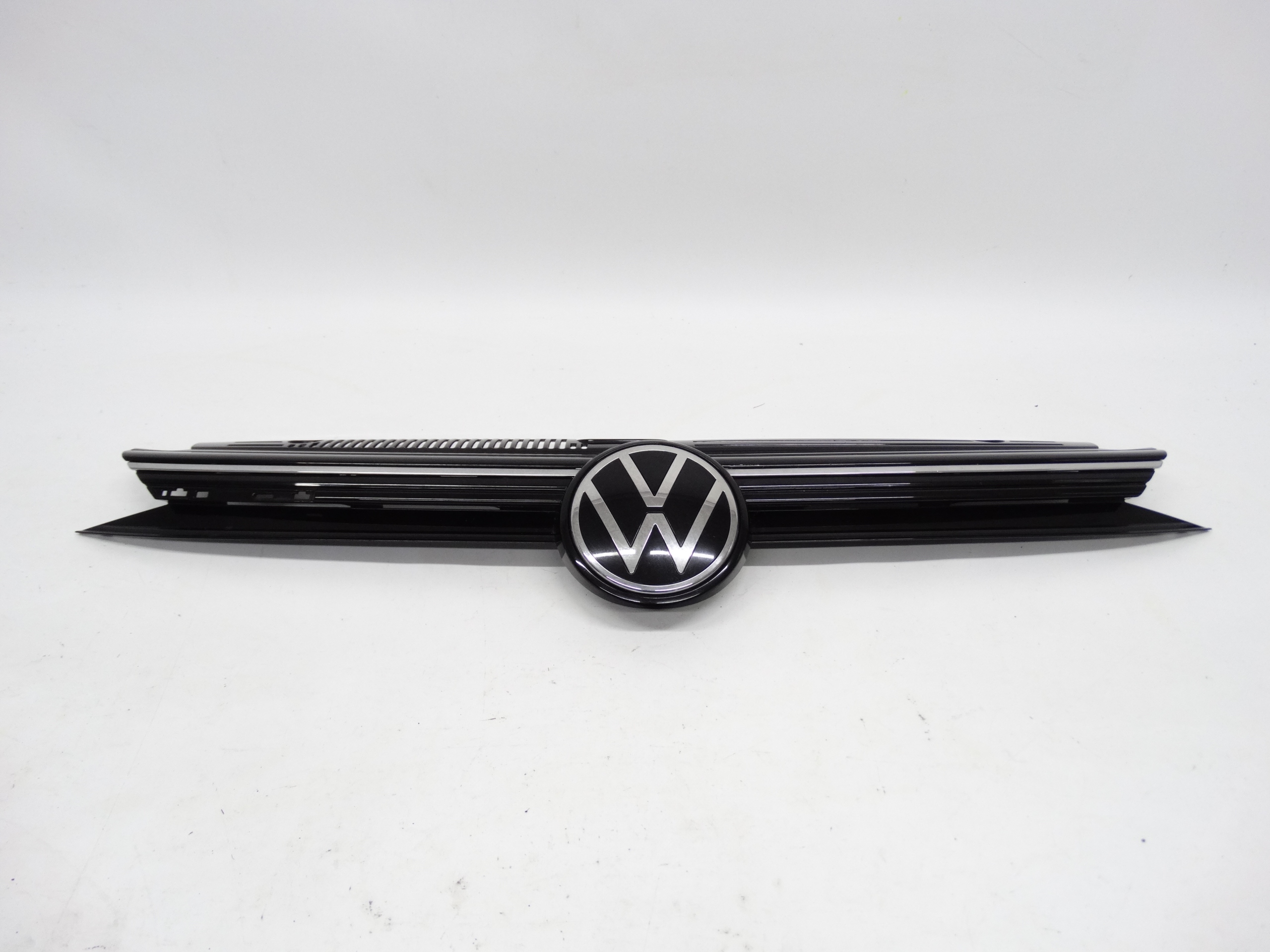 Second image of VW Golf VIII R-Line Lift 2024+ grill atrapa chłodnicy 5H0853651BB oryginał
