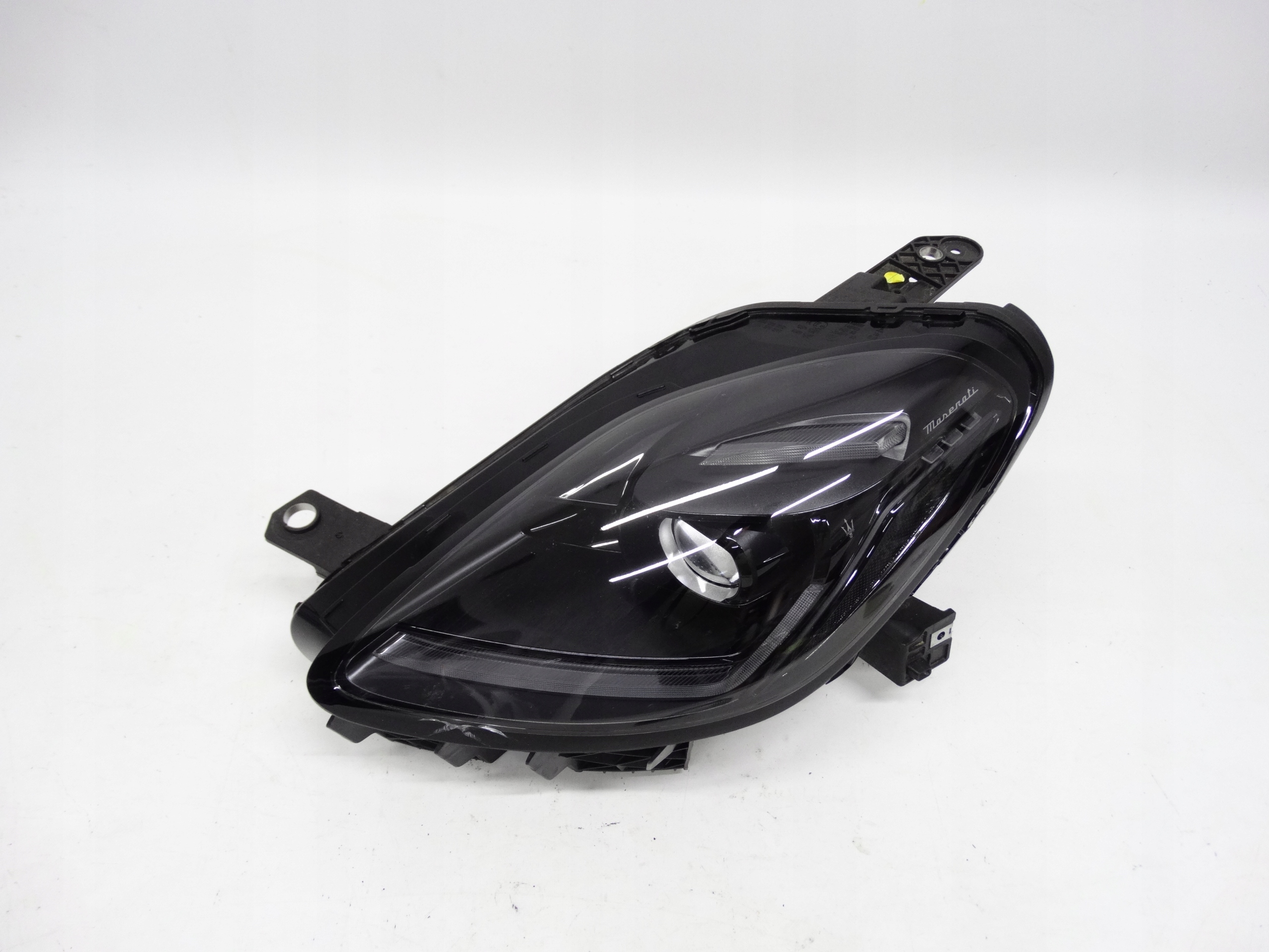 Second image of Maserati Grecale M182 2022+ lampa lewa Full LED 6702930760 oryginalna