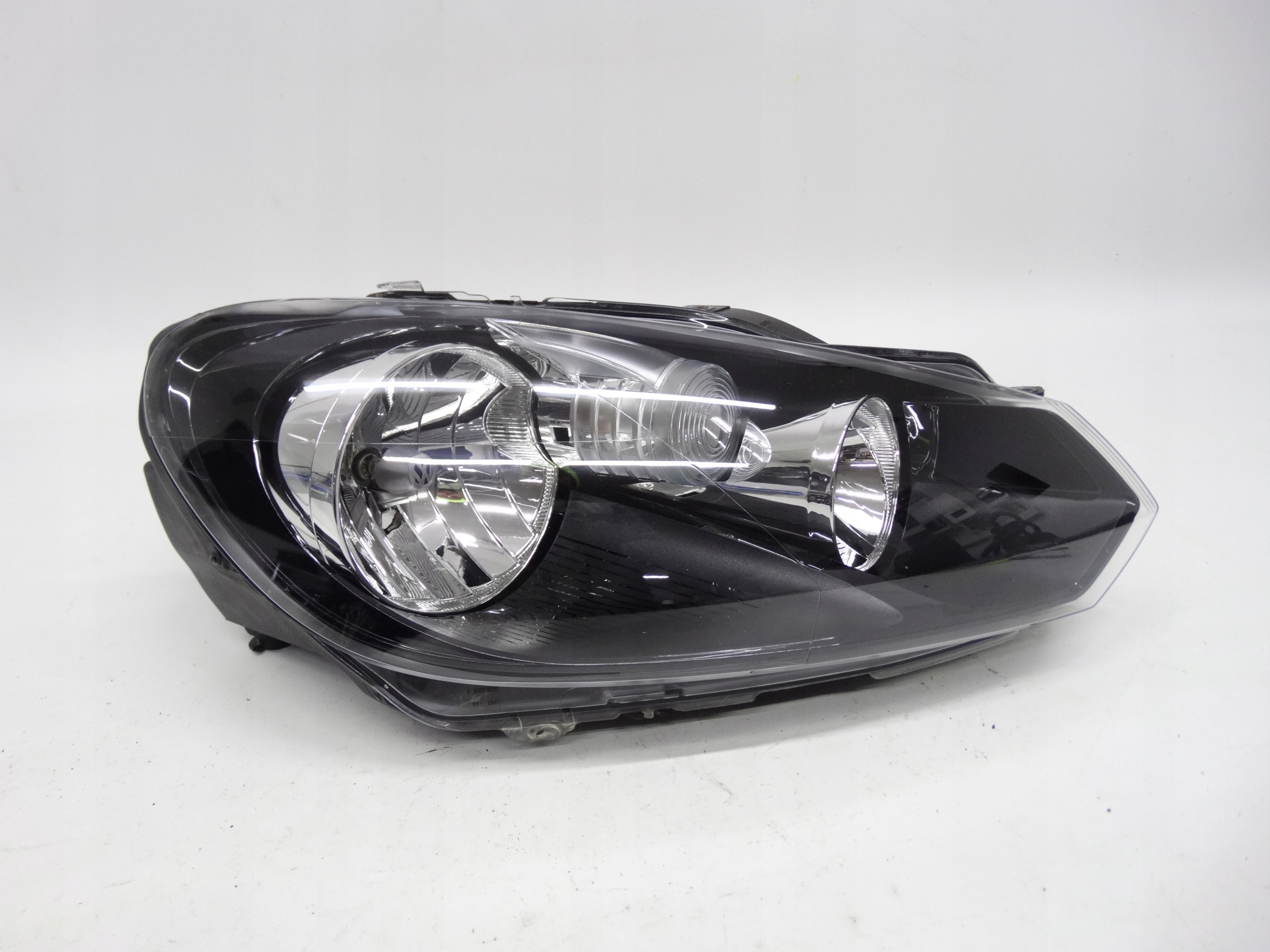 Second image of VW Golf VI 5K 2008-2012 lampa prawa zwykła 5K1941006J oryginalna