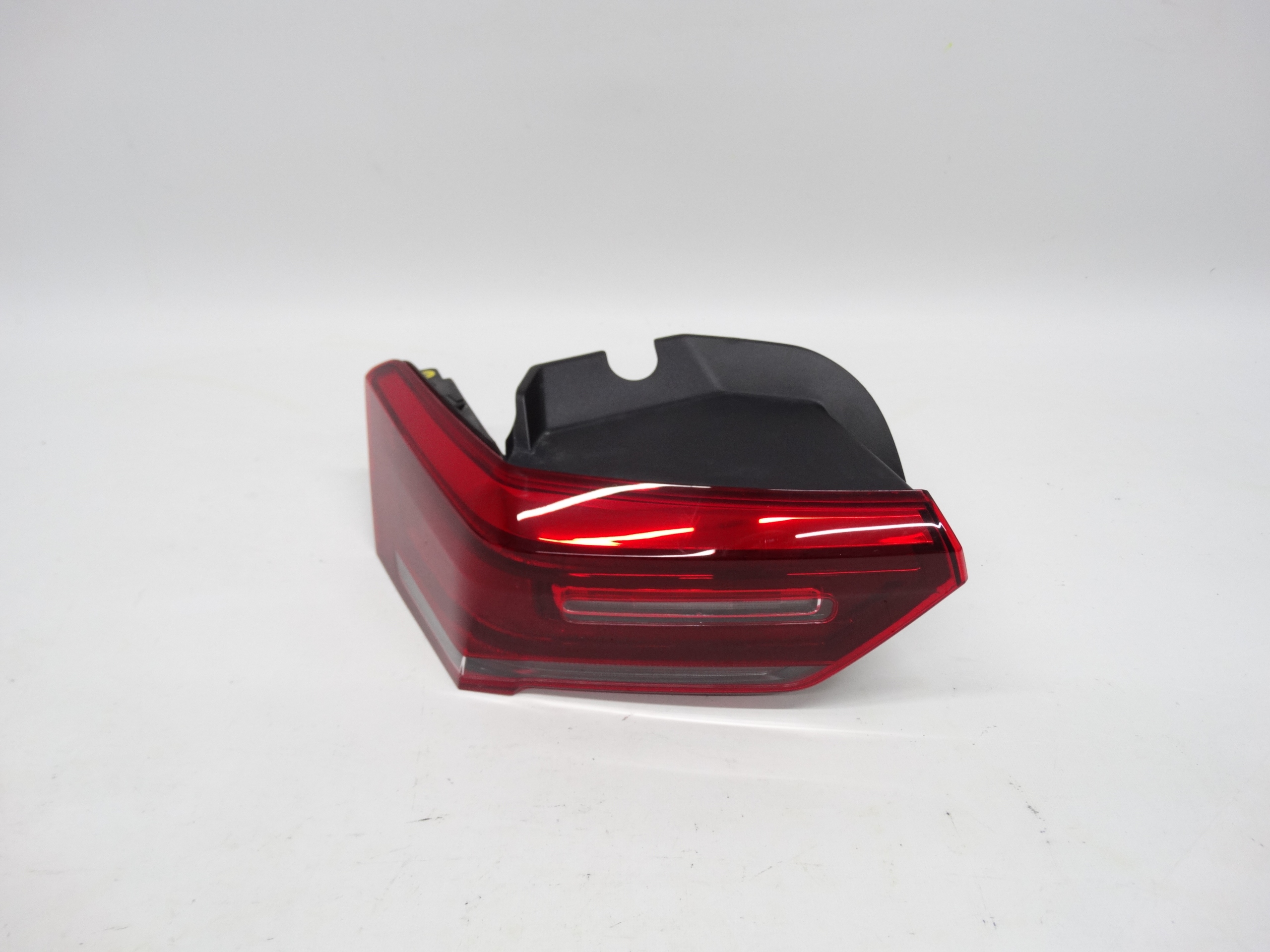 Second image of VW ID.3 10A 2019+ lampa tylna lewa LED IQ Light 10A945207E oryginalna